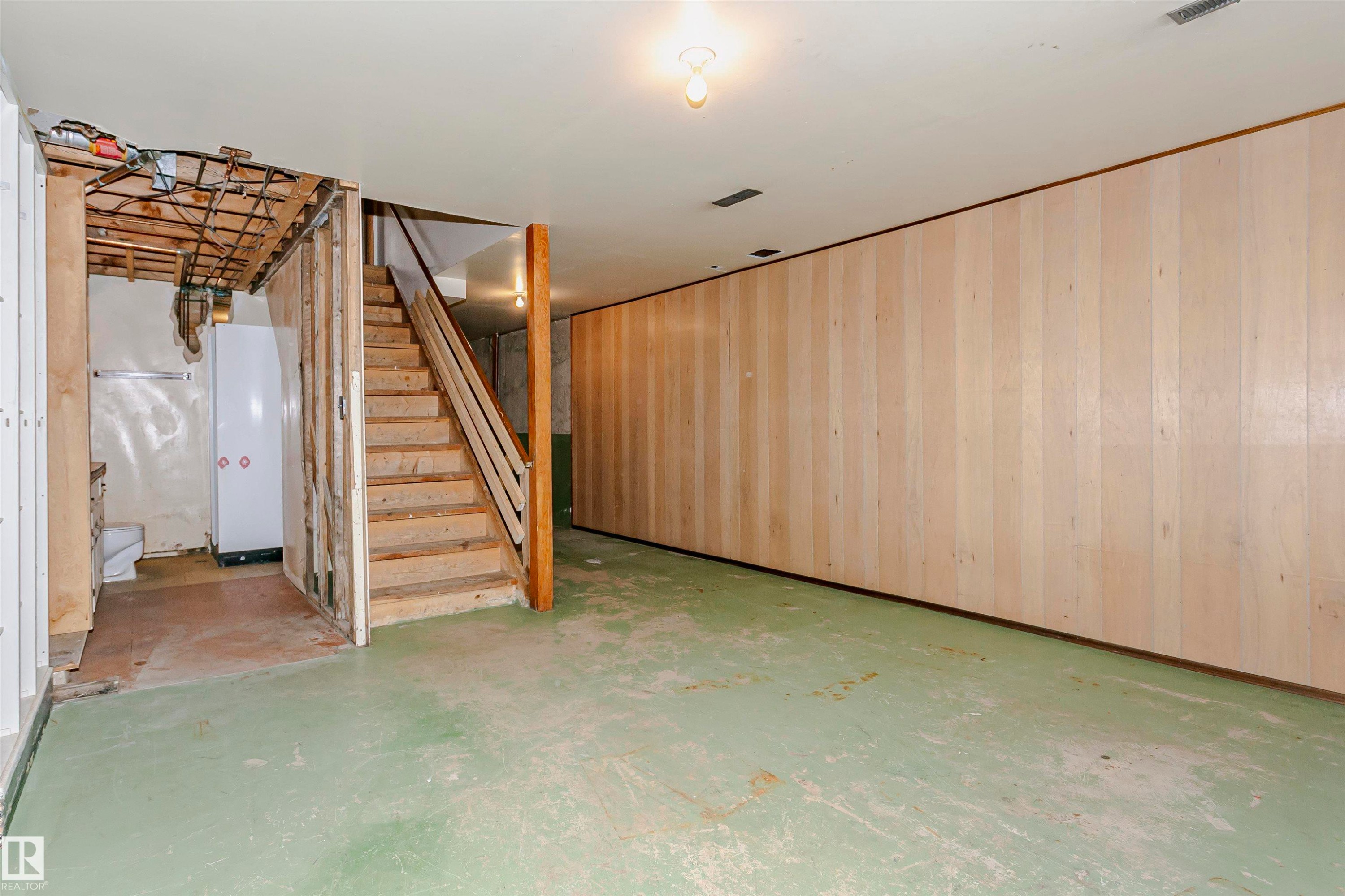 5041 48 Avenue, Bon Accord, AB - Indoor Photo Showing Other Room