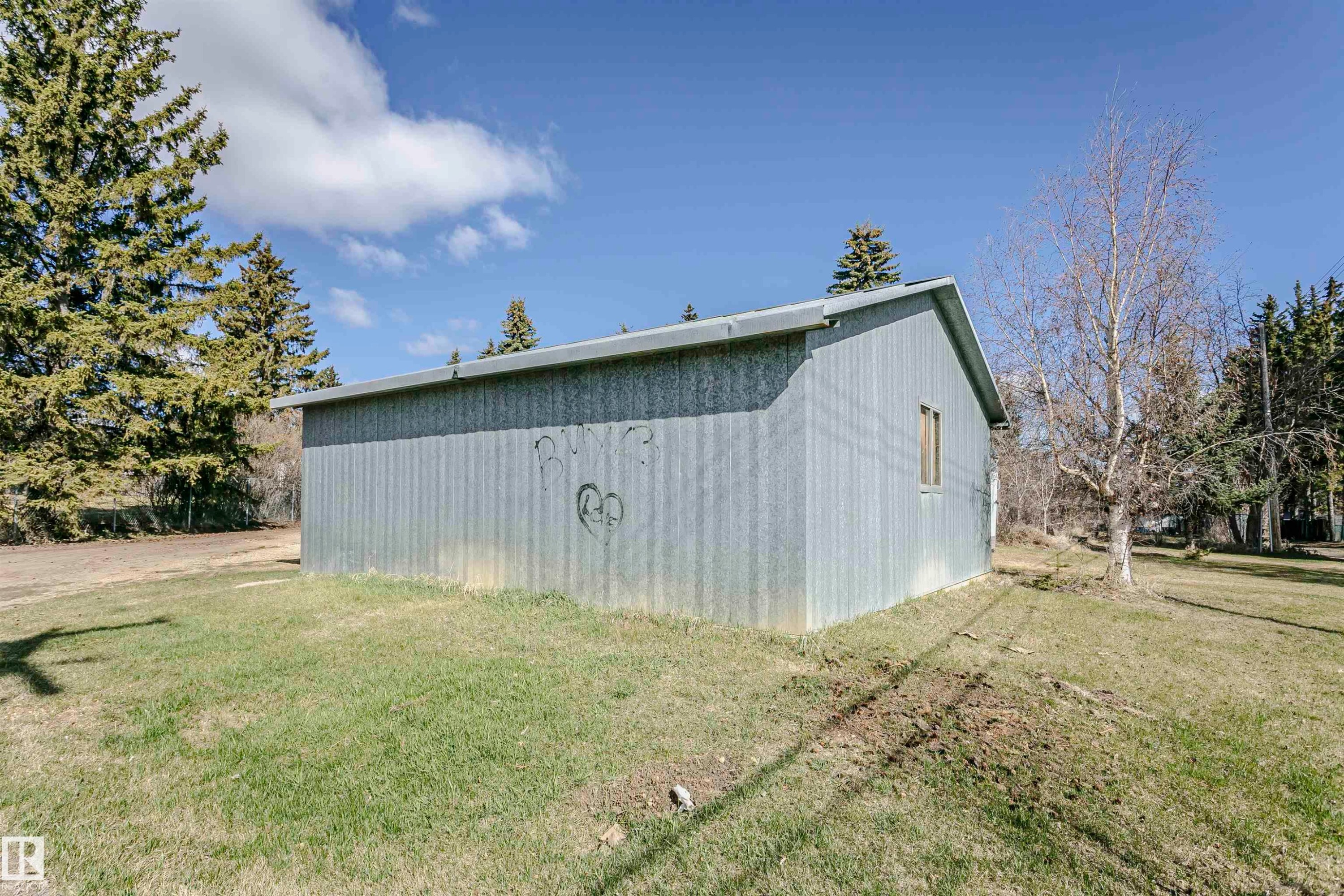 5041 48 Avenue, Bon Accord, AB - Outdoor