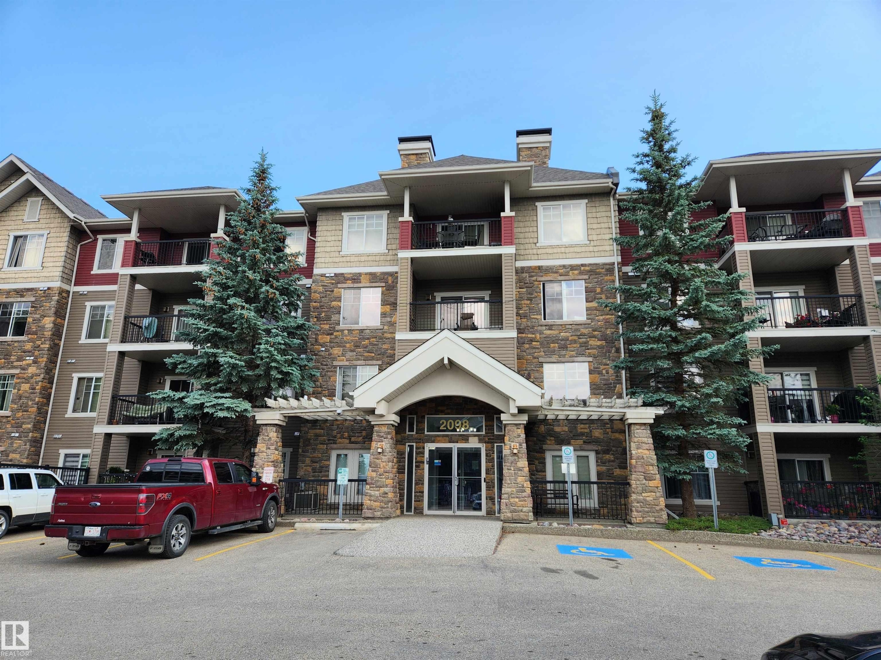 #125 2098 Blackmud Creek Dr Sw, Edmonton, AB - Outdoor With Facade