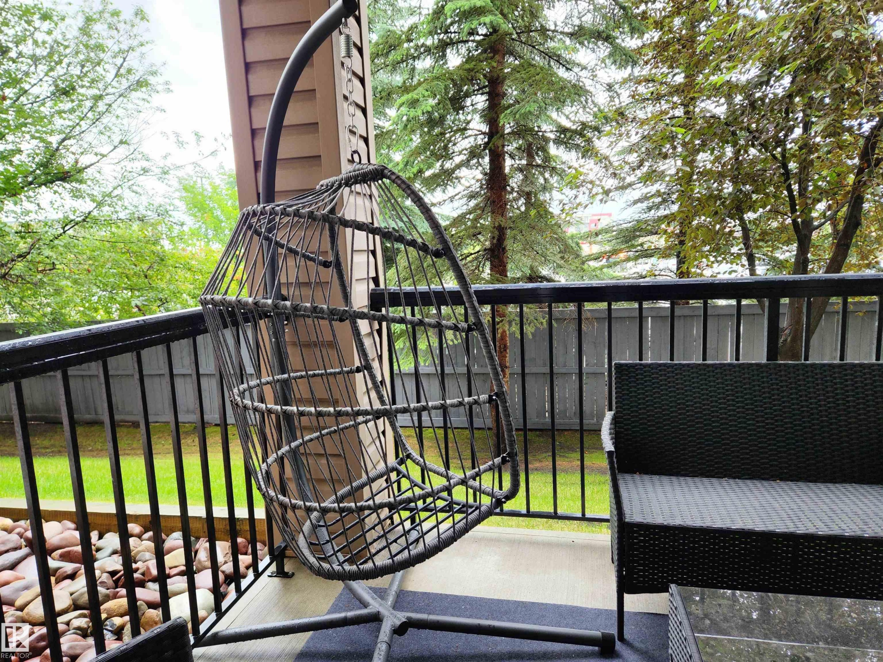 #125 2098 Blackmud Creek Dr Sw, Edmonton, AB - Outdoor With Exterior