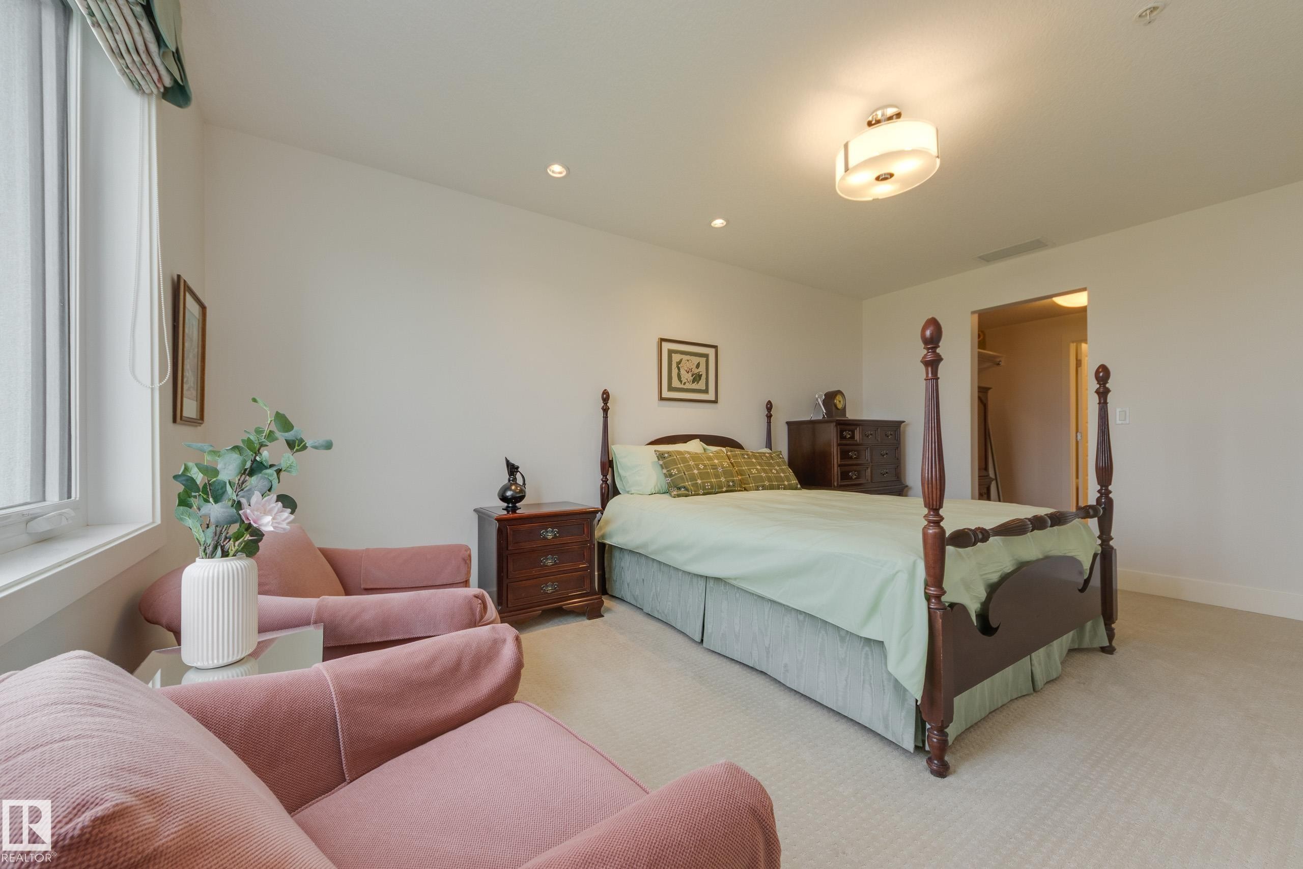 403 1350 Windermere Way, Edmonton, AB - Indoor Photo Showing Bedroom