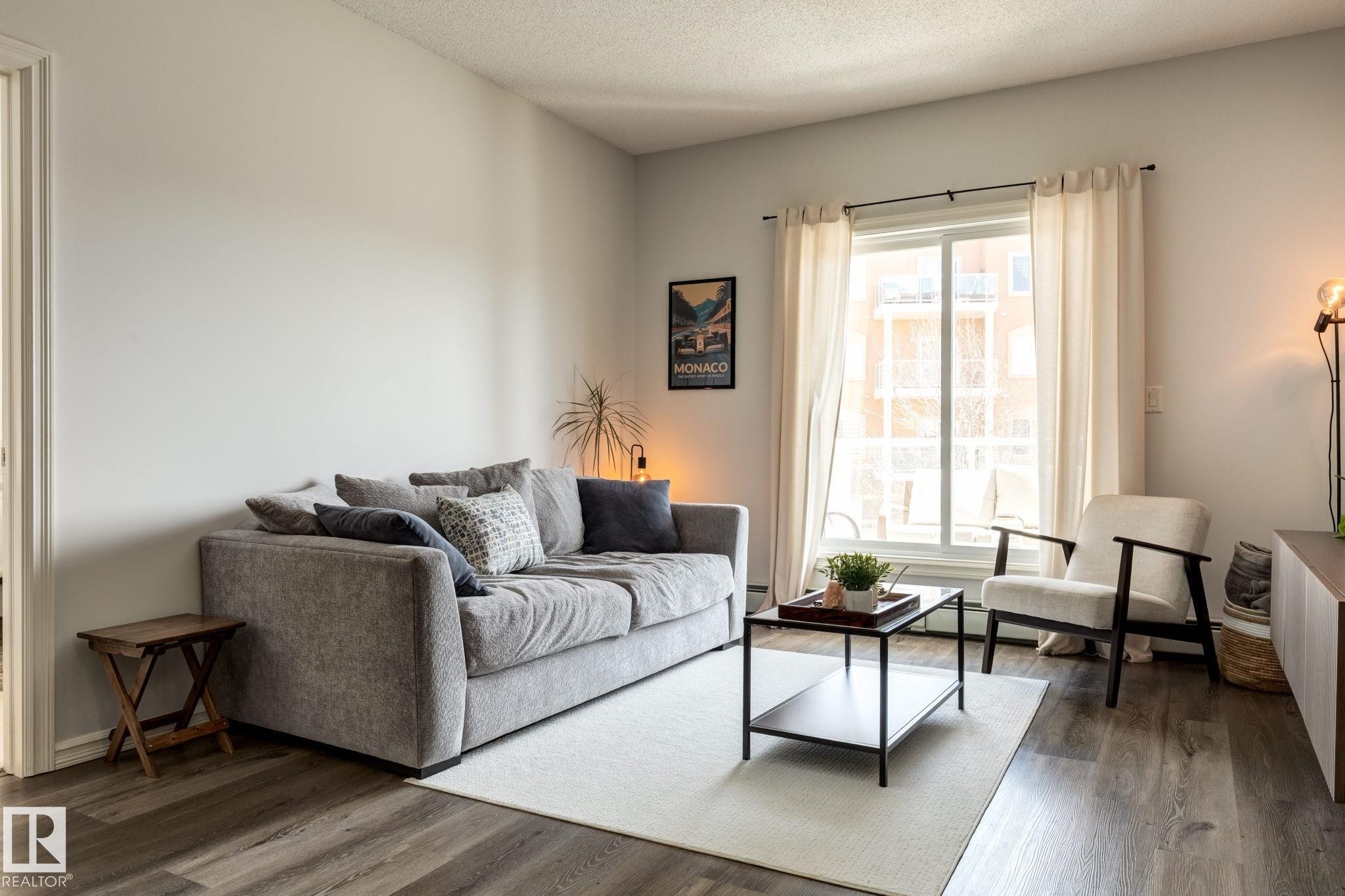 235 263 Macewan Road, Edmonton, AB - Indoor Photo Showing Living Room