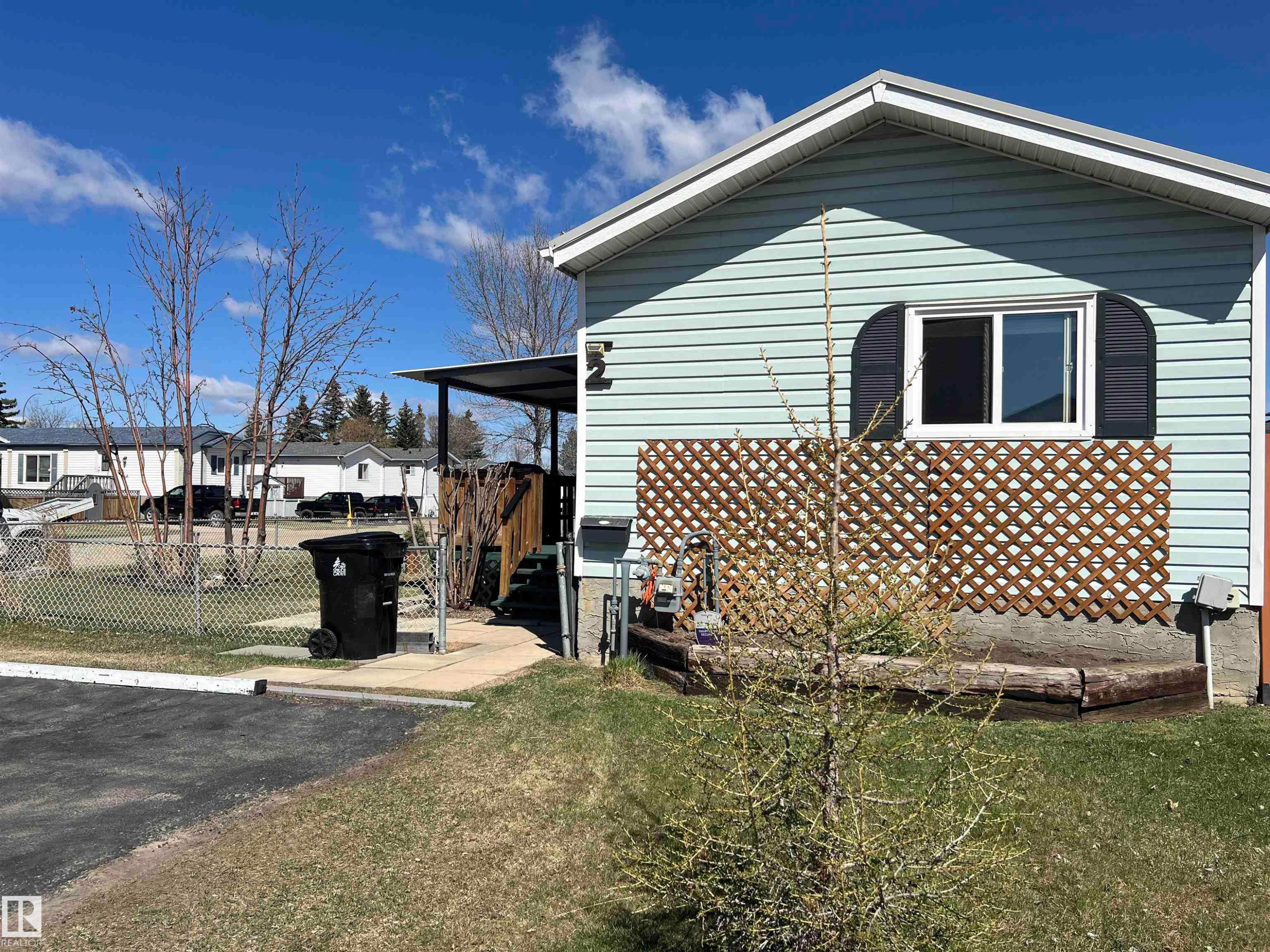 2 Sunset Boulevard, Spruce Grove, AB - Outdoor