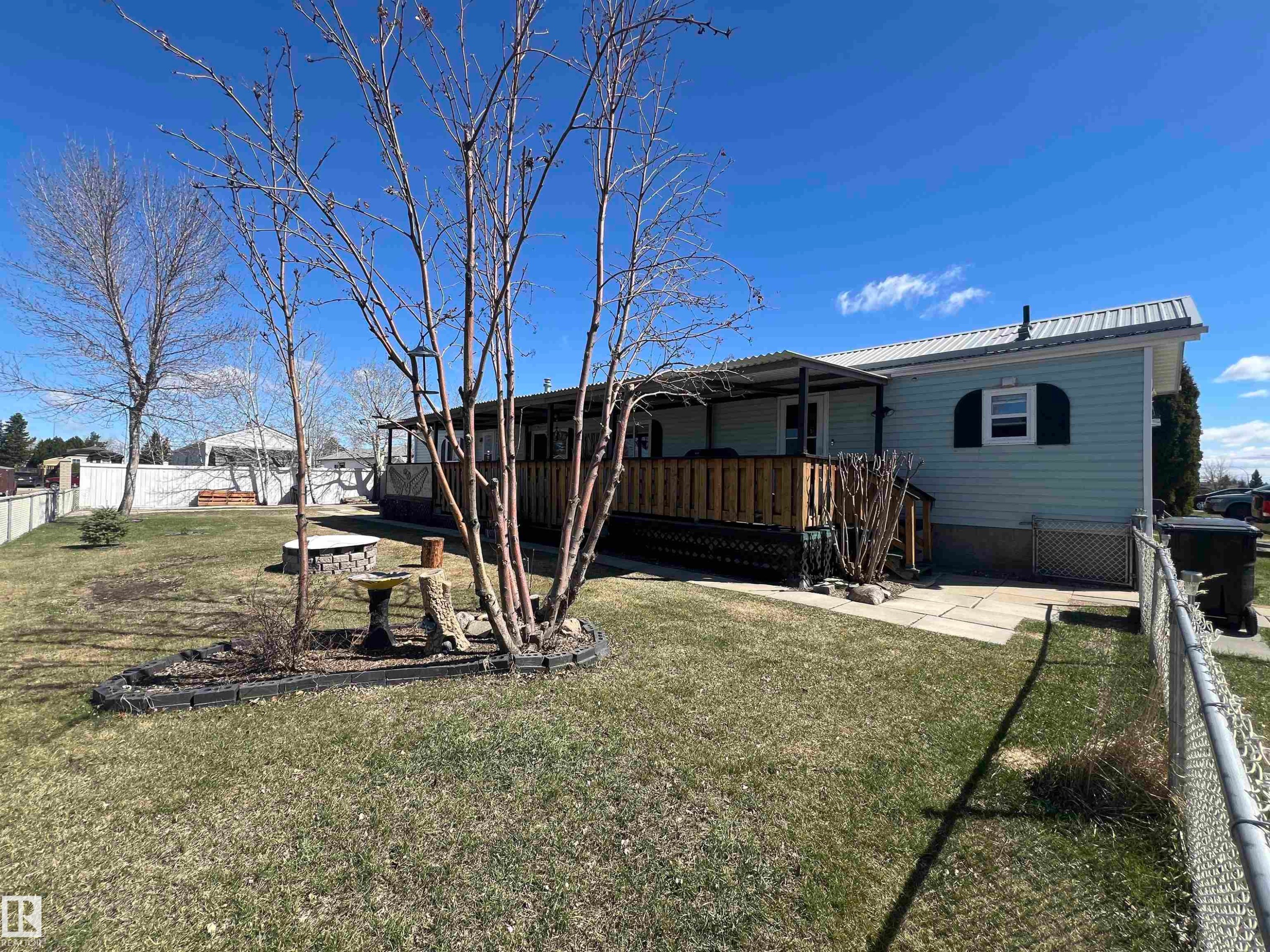 2 Sunset Boulevard, Spruce Grove, AB - Outdoor