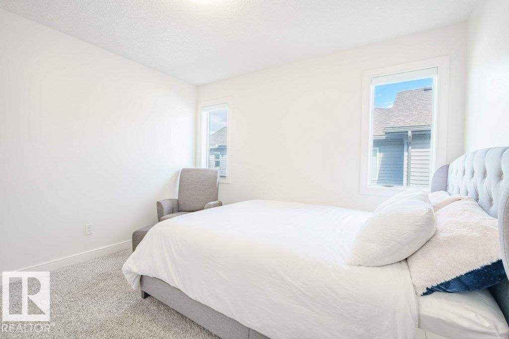 3386 Cutler Crescent, Edmonton, AB - Indoor Photo Showing Bedroom