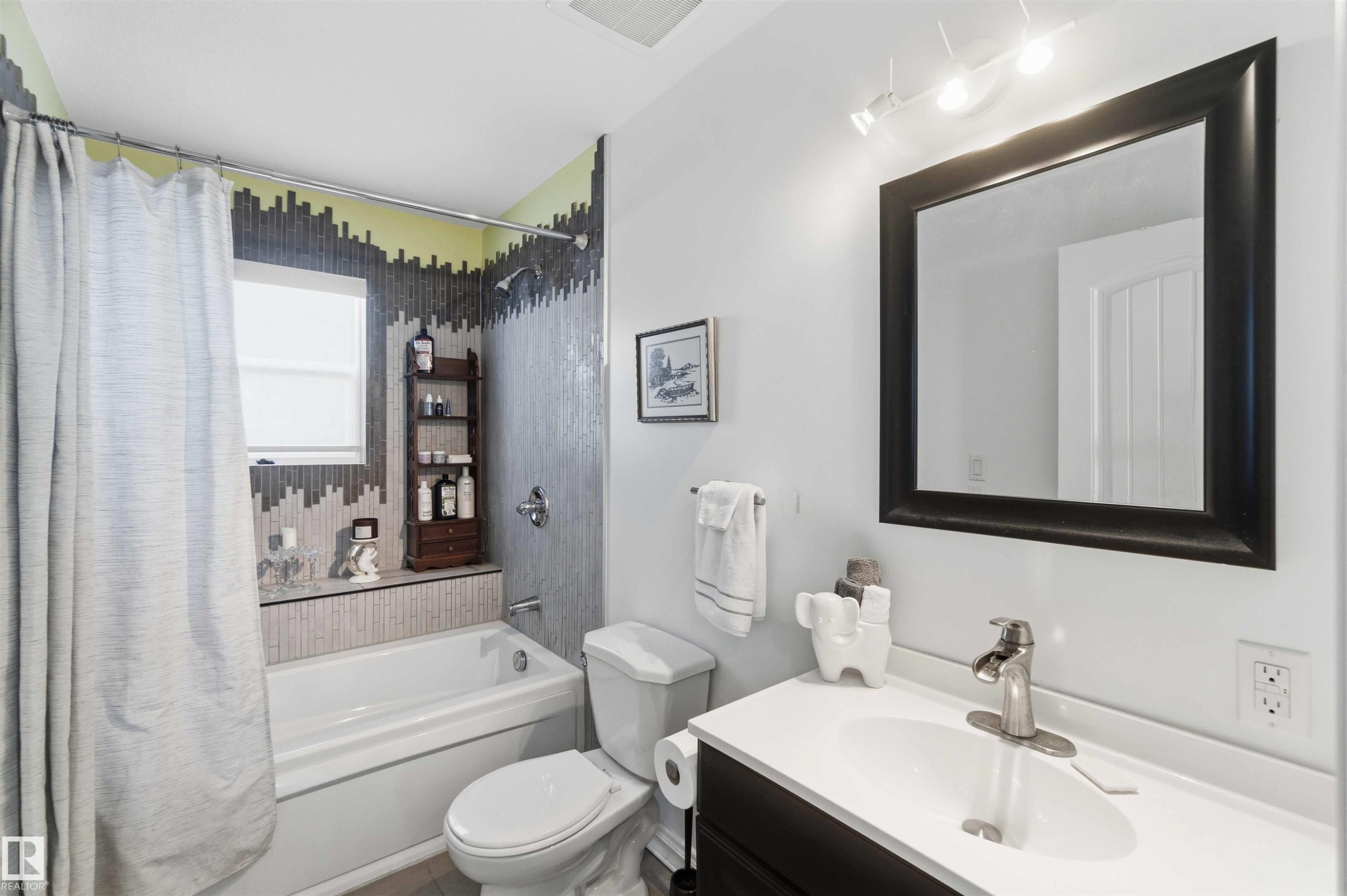 4328 48A Ave, Onoway, AB - Indoor Photo Showing Bathroom