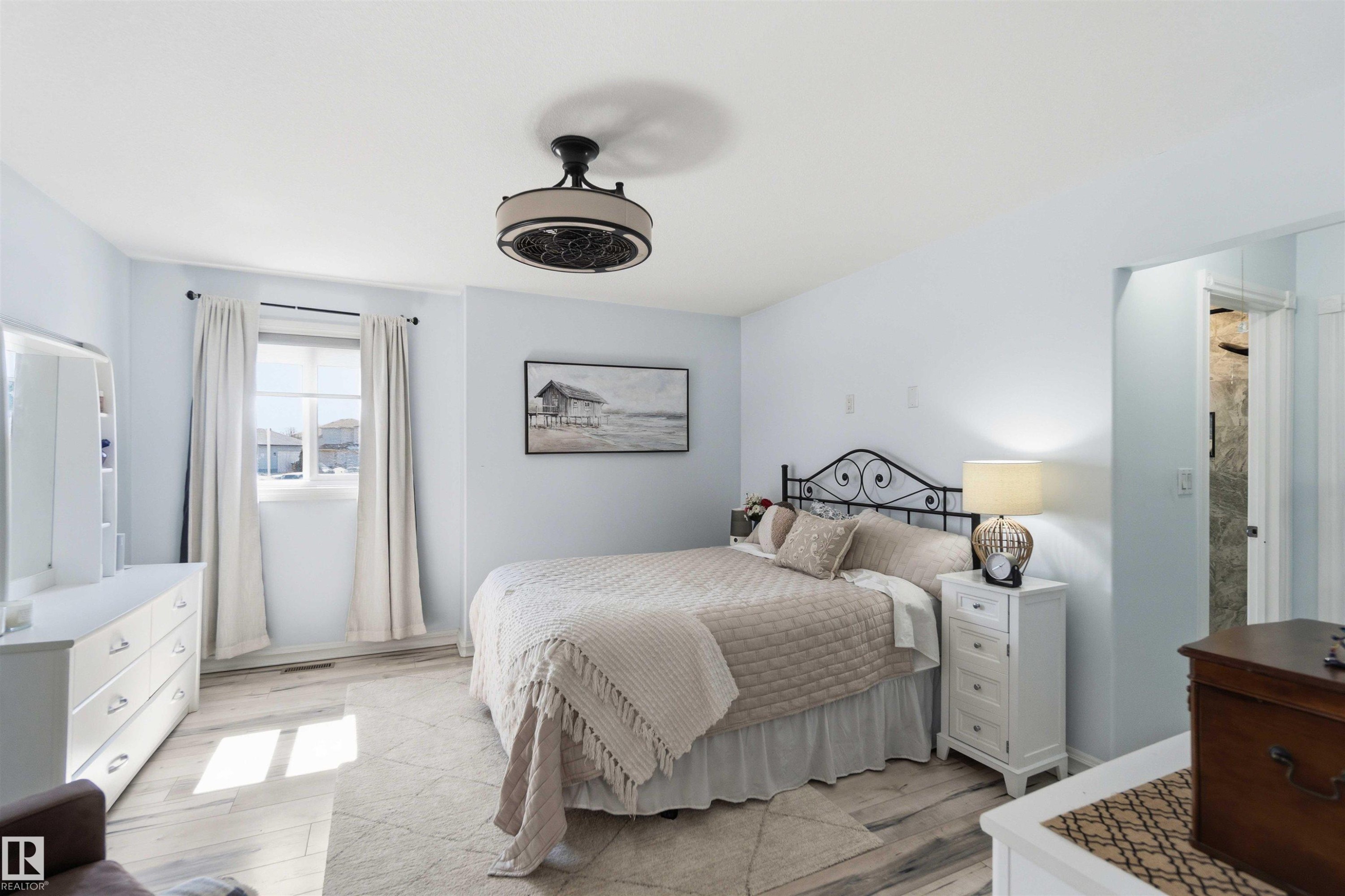 4328 48A Ave, Onoway, AB - Indoor Photo Showing Bedroom