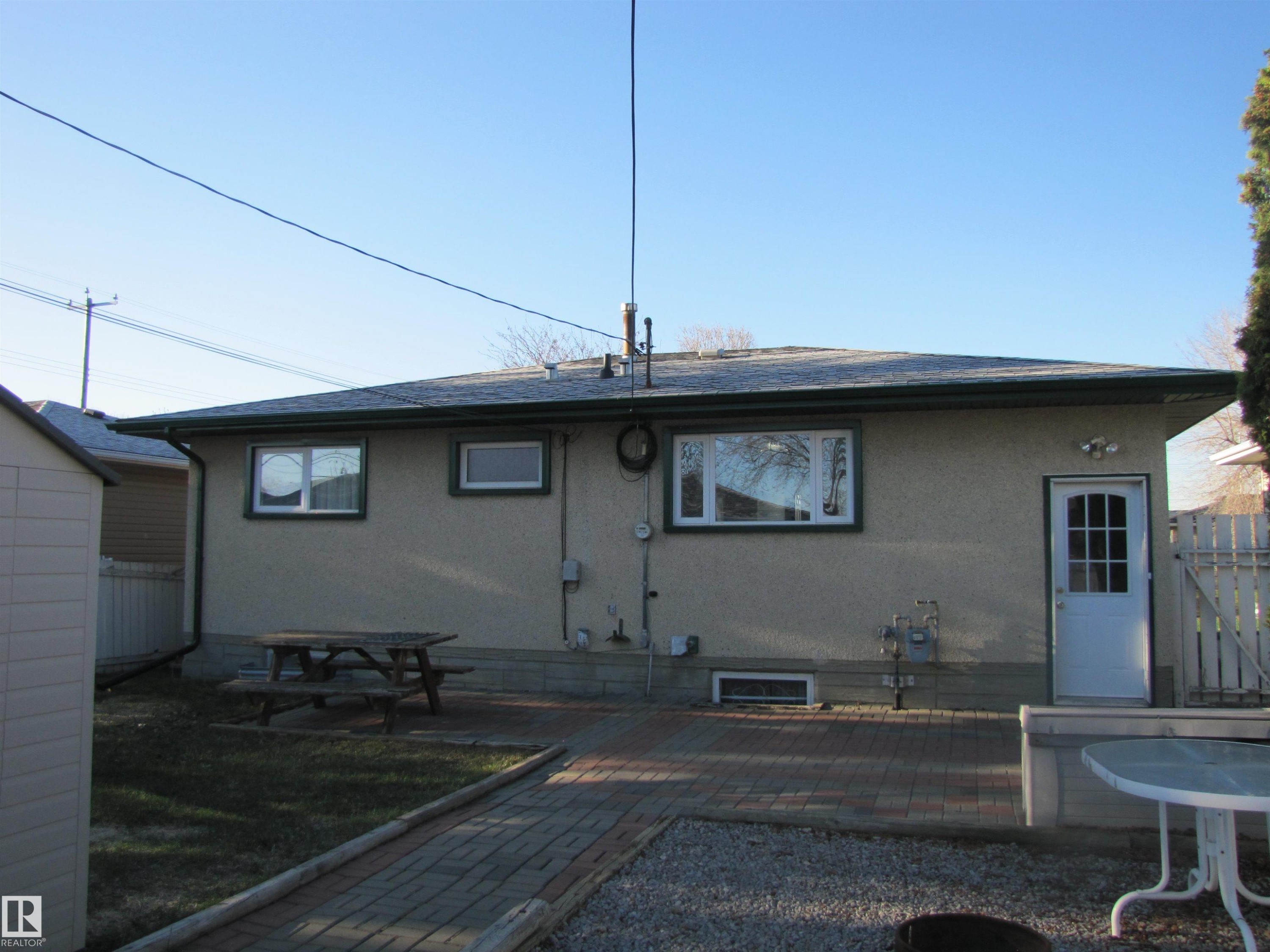 6832 83 Avenue, Edmonton, AB - Outdoor