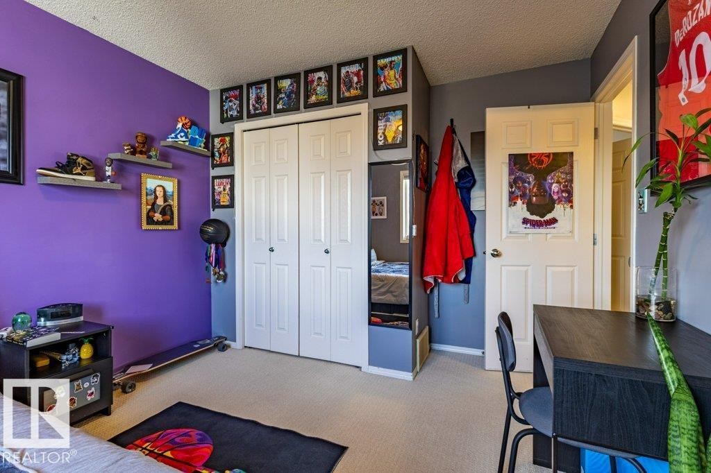 1676 Tomlinson Common, Edmonton, AB - Indoor