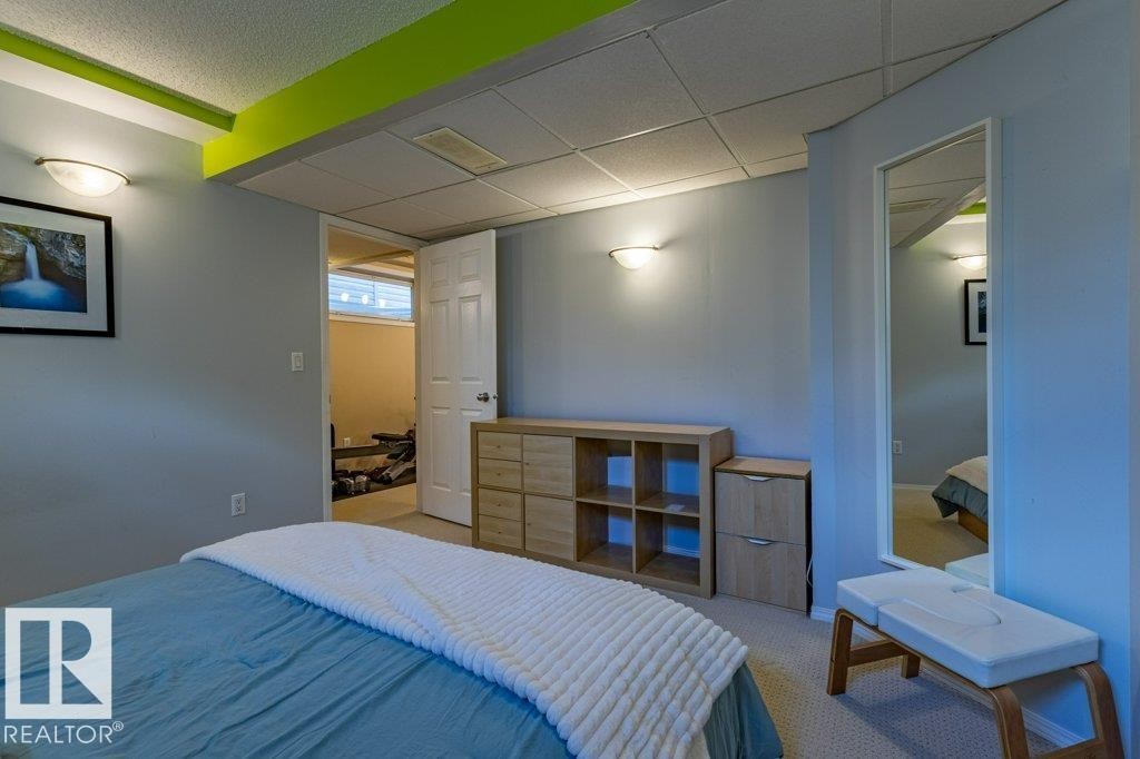 1676 Tomlinson Common, Edmonton, AB - Indoor Photo Showing Bedroom