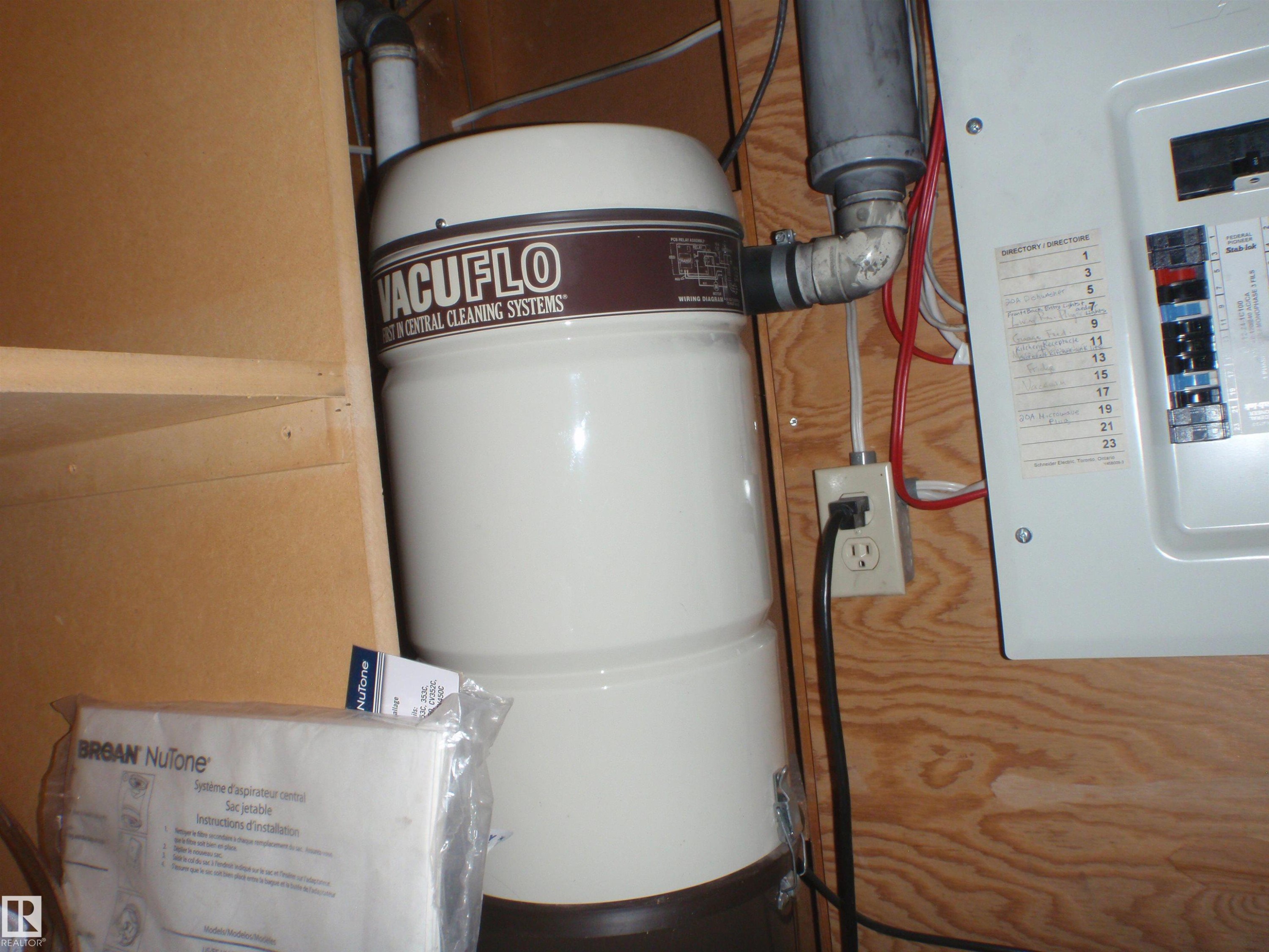 4510 57 Avenue, Barrhead, AB - Indoor Photo Showing Basement
