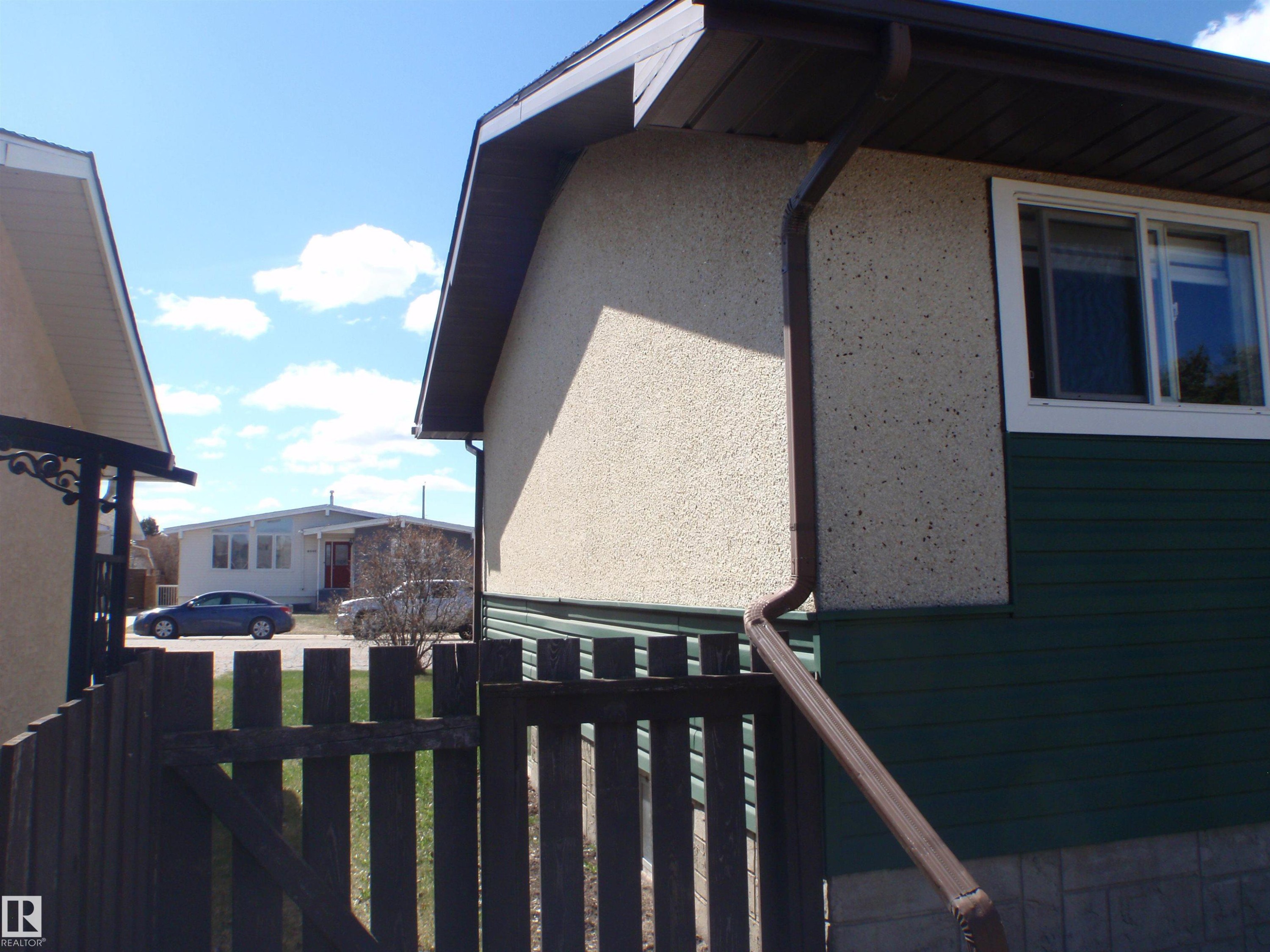 4510 57 Avenue, Barrhead, AB - Outdoor With Exterior