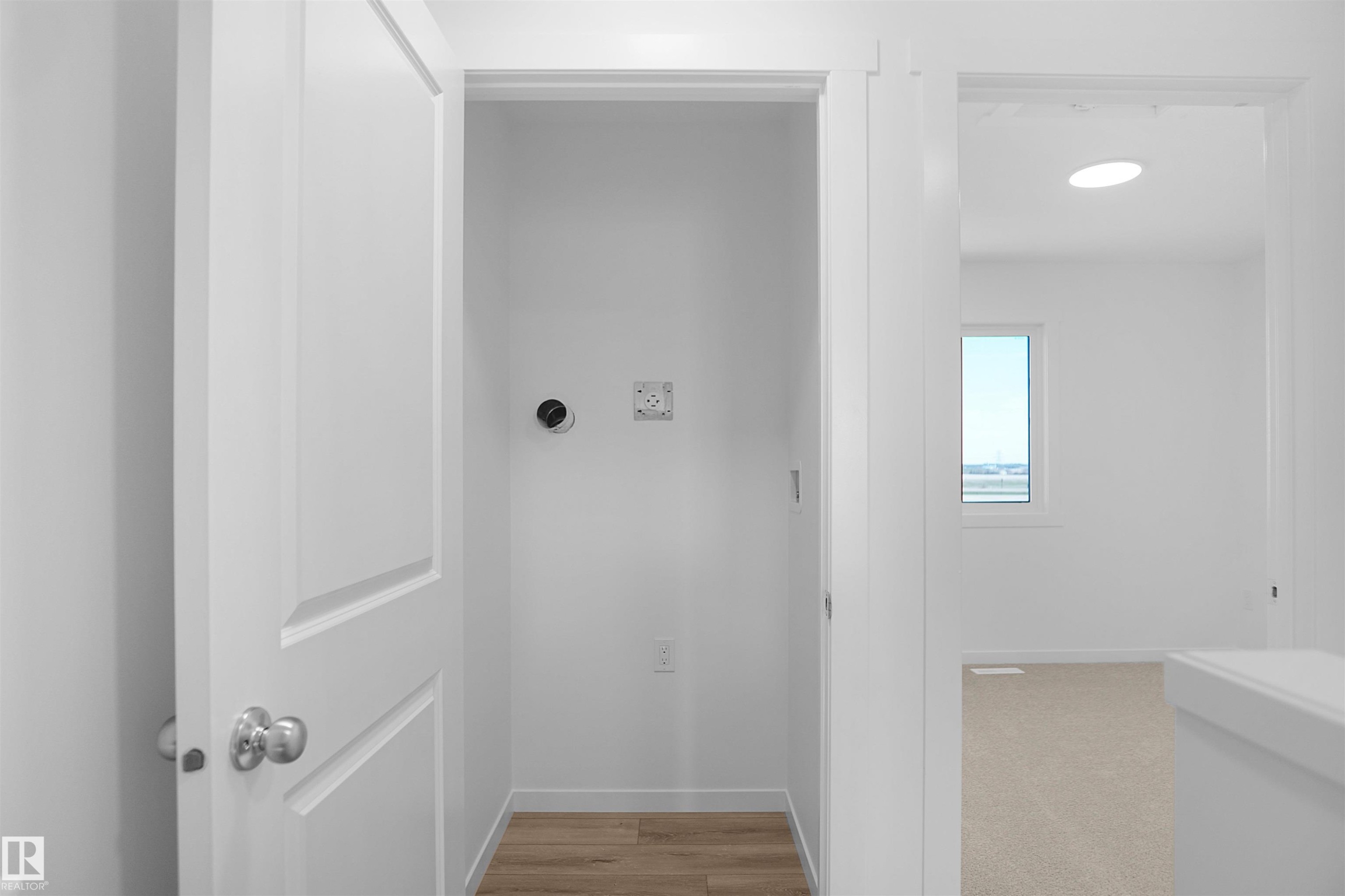 111 1009 Cy Becker Road, Edmonton, AB - Indoor Photo Showing Other Room