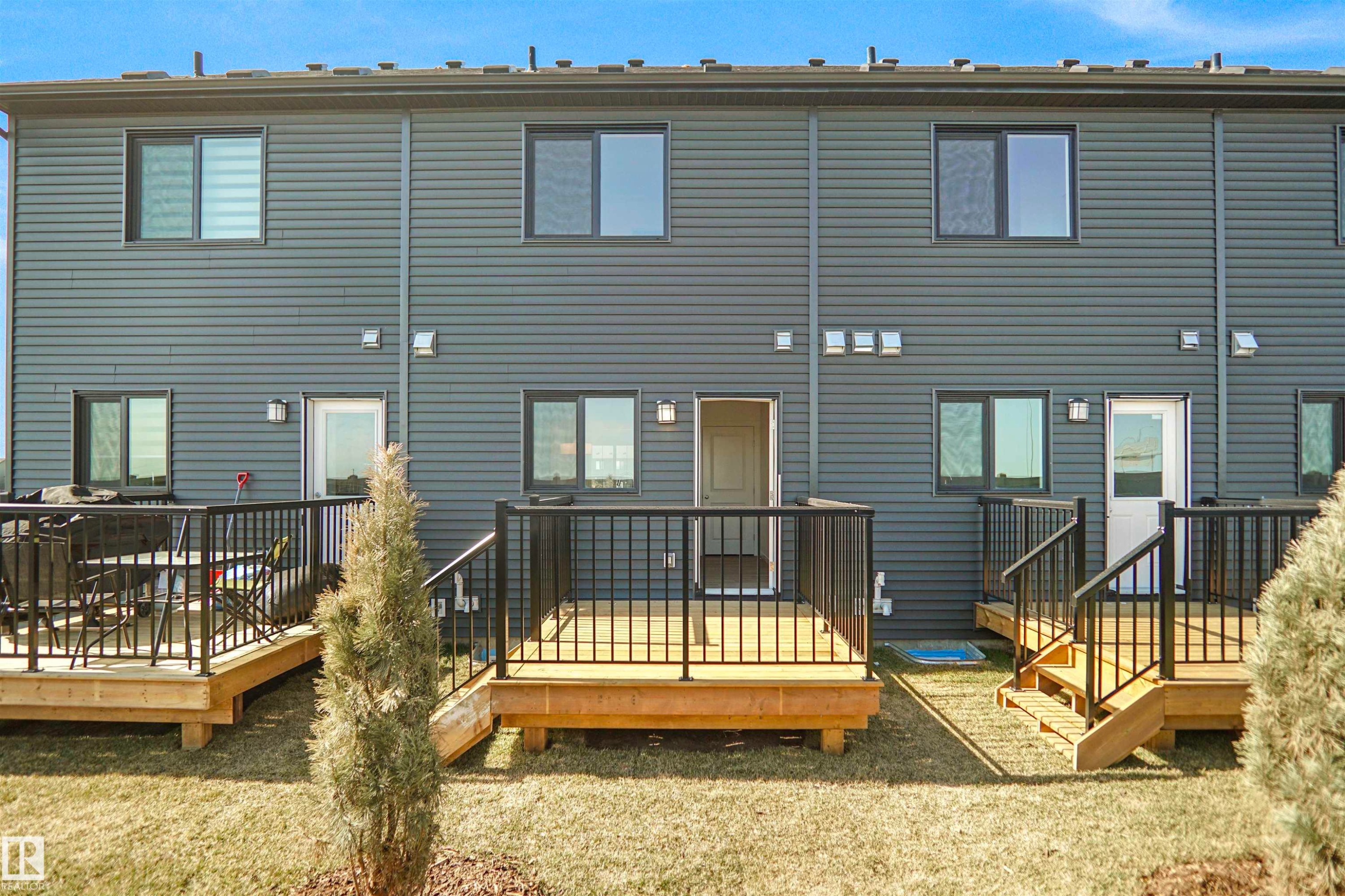 111 1009 Cy Becker Road, Edmonton, AB - Outdoor With Exterior