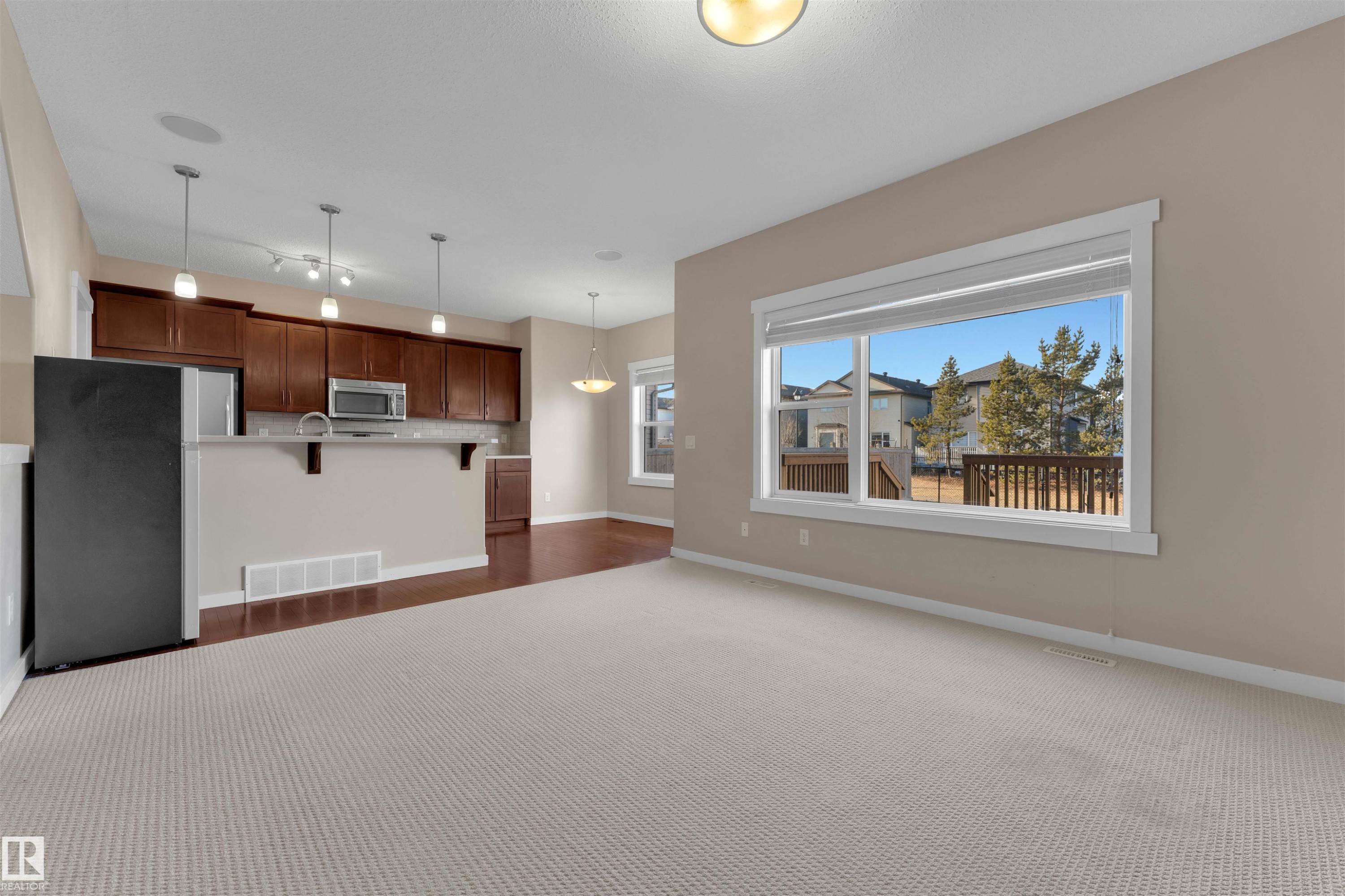 3650 13 Street, Edmonton, AB - Indoor