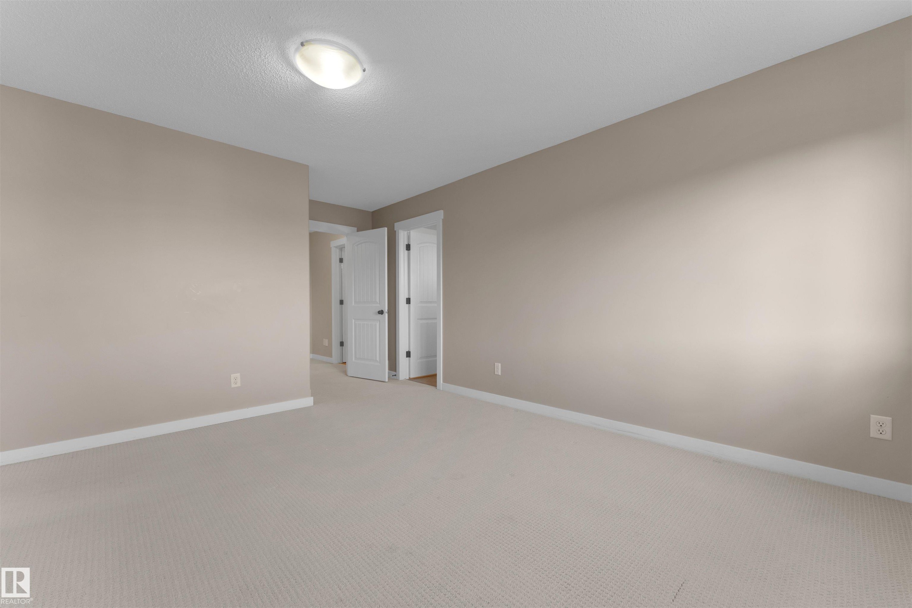 3650 13 Street, Edmonton, AB - Indoor Photo Showing Other Room