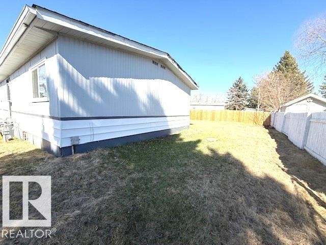 67 Ridgeway Drive, Edmonton, AB - Outdoor