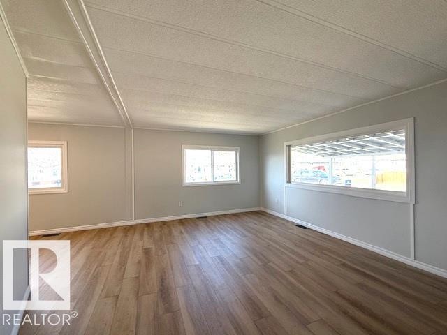 67 Ridgeway Drive, Edmonton, AB - Indoor Photo Showing Other Room