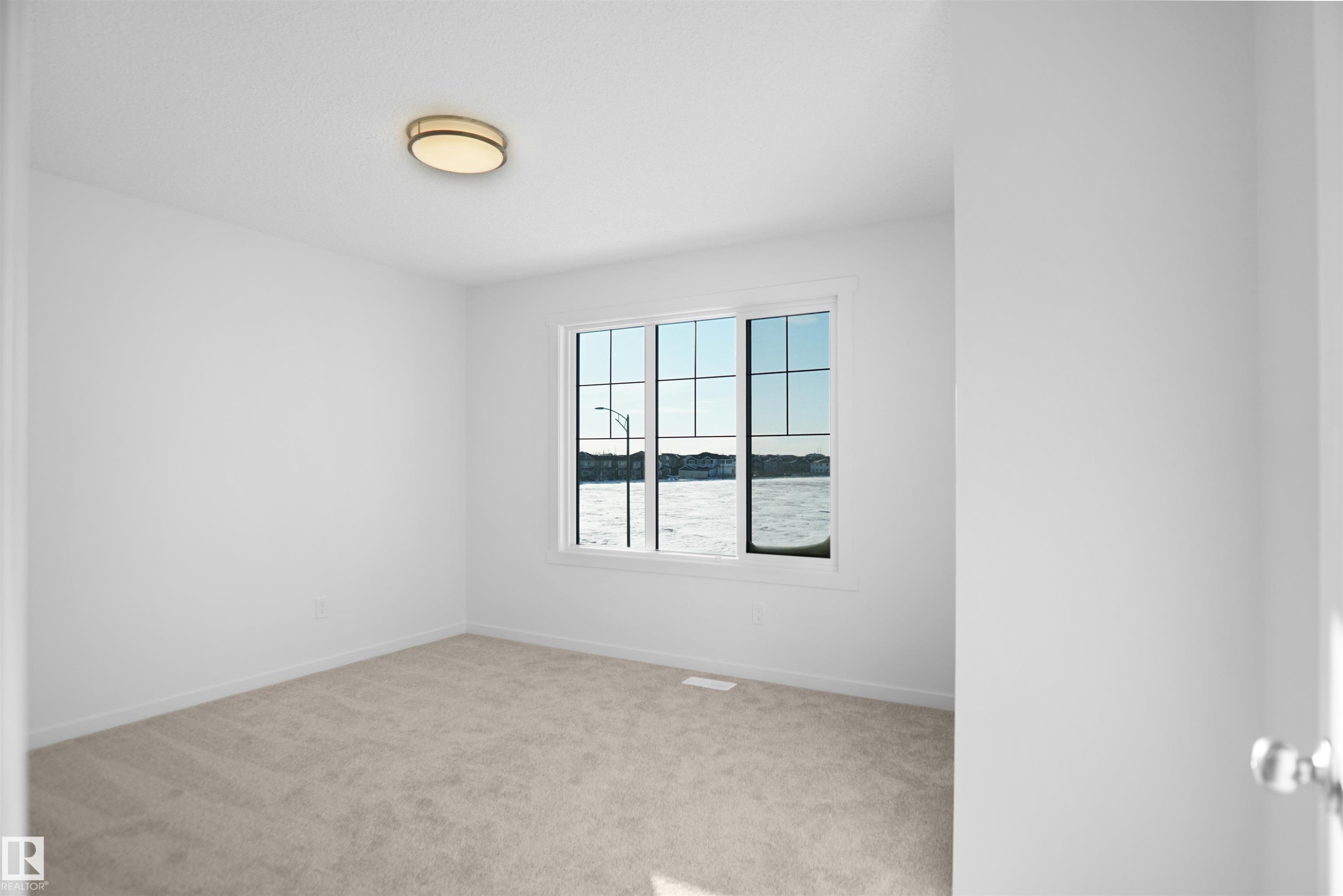 3 Edgewater Close, Spruce Grove, AB - Indoor Photo Showing Other Room