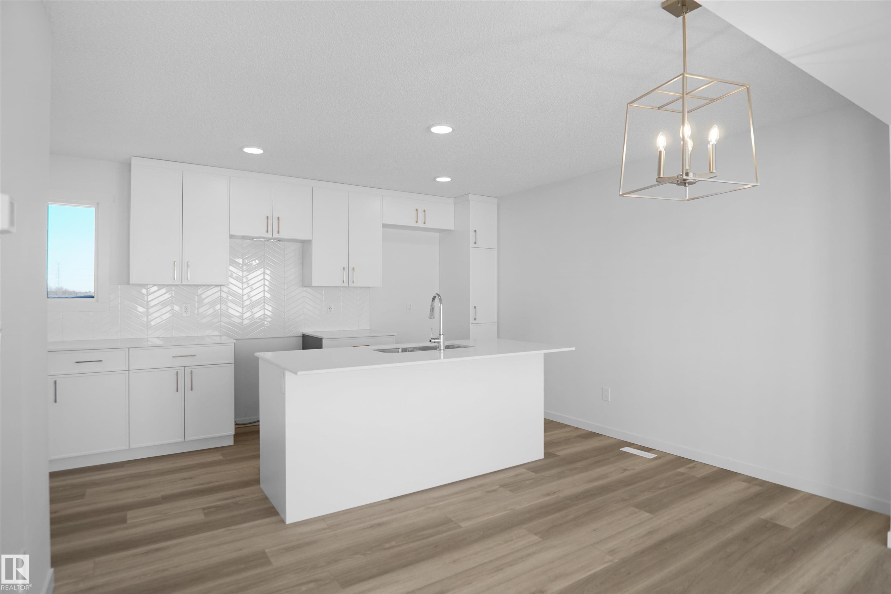 3 Edgewater Close, Spruce Grove, AB - Indoor Photo Showing Kitchen