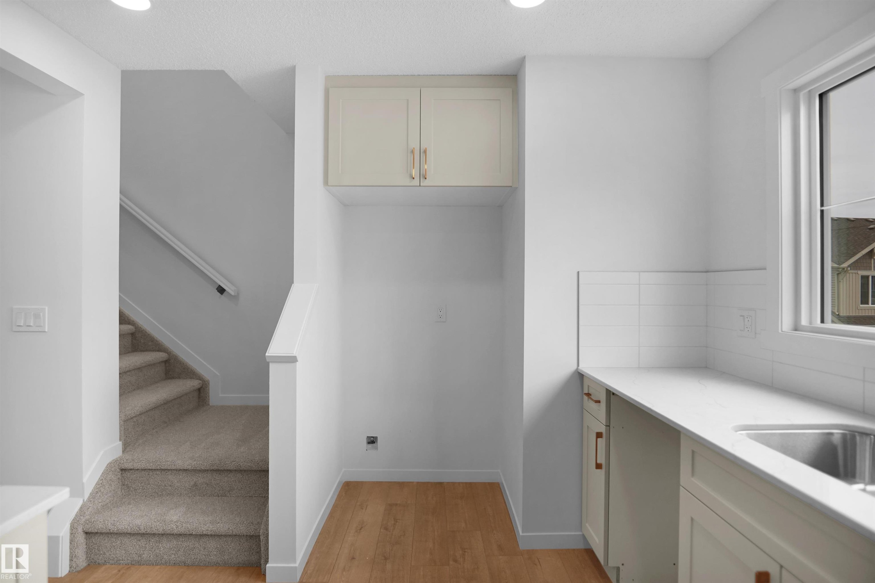 23 531 Merlin Landing, Edmonton, AB - Indoor