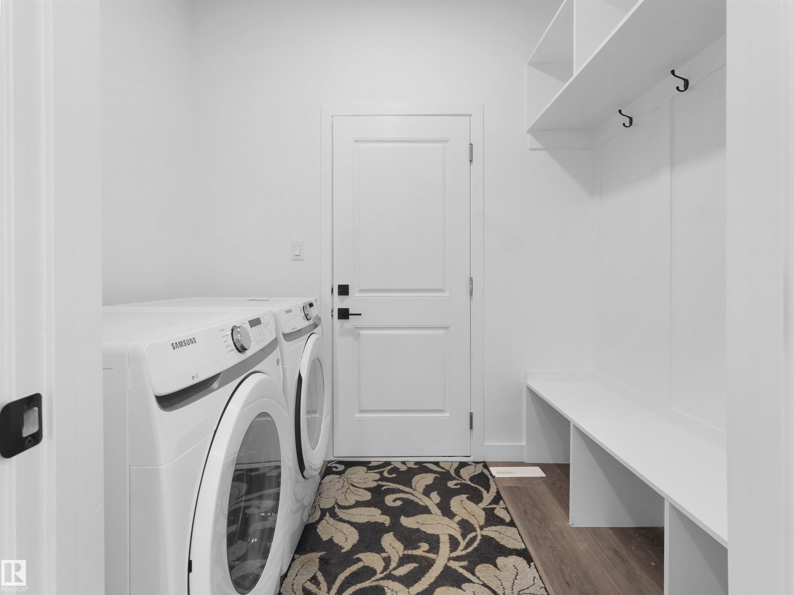 5225 47 Ave, Calmar, AB - Indoor Photo Showing Laundry Room