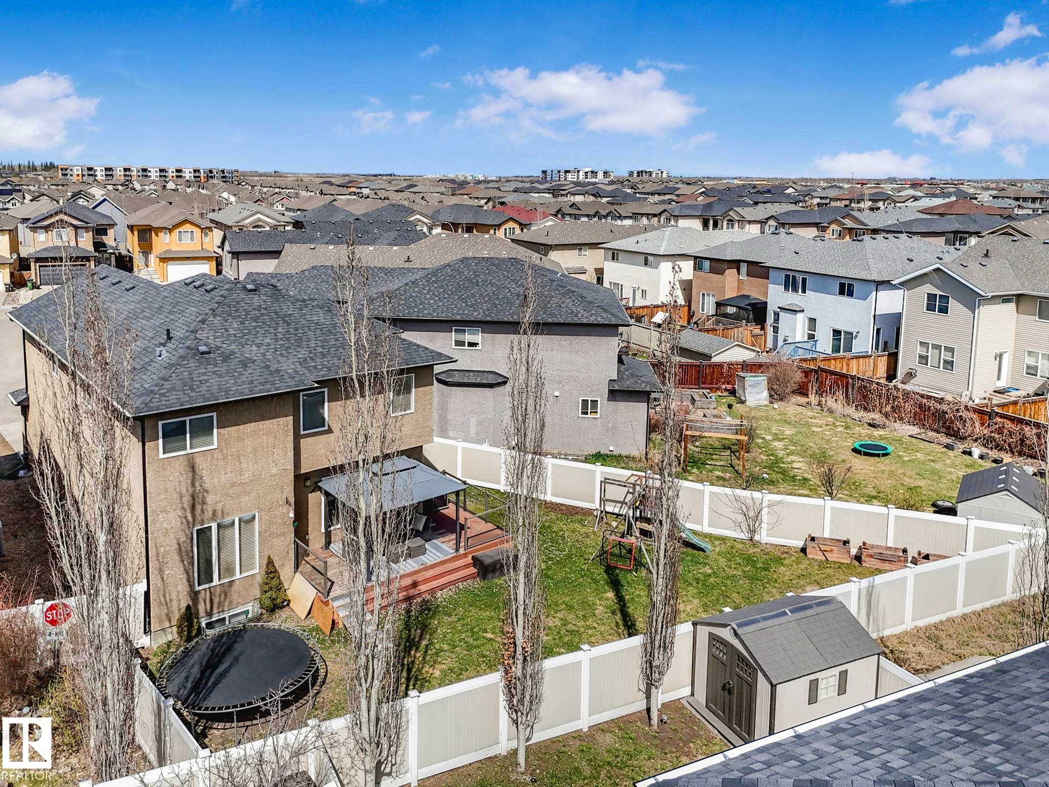 Image quality insufficient for description - 16251 135 Street Nw, Edmonton, AB - Outdoor