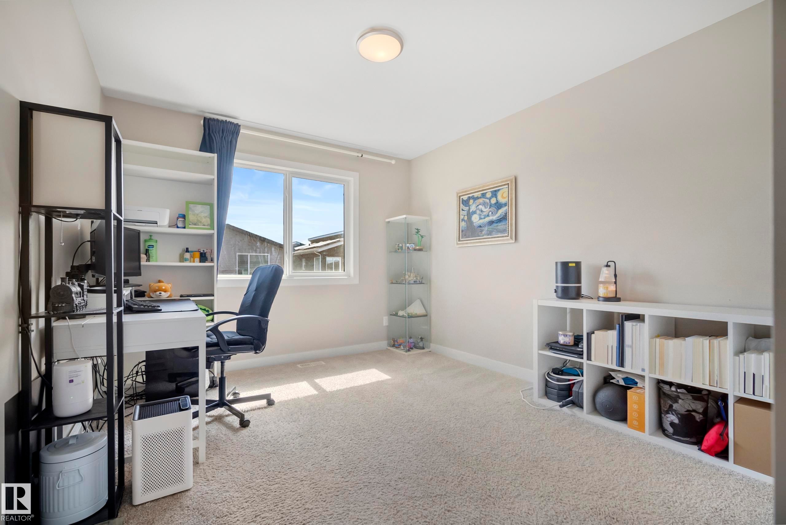 2456 Kelly Circle Circle, Edmonton, AB - Indoor Photo Showing Office