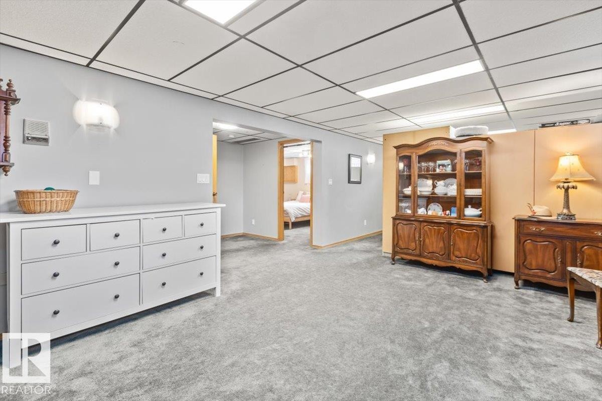 2446 78 Street, Edmonton, AB - Indoor Photo Showing Other Room