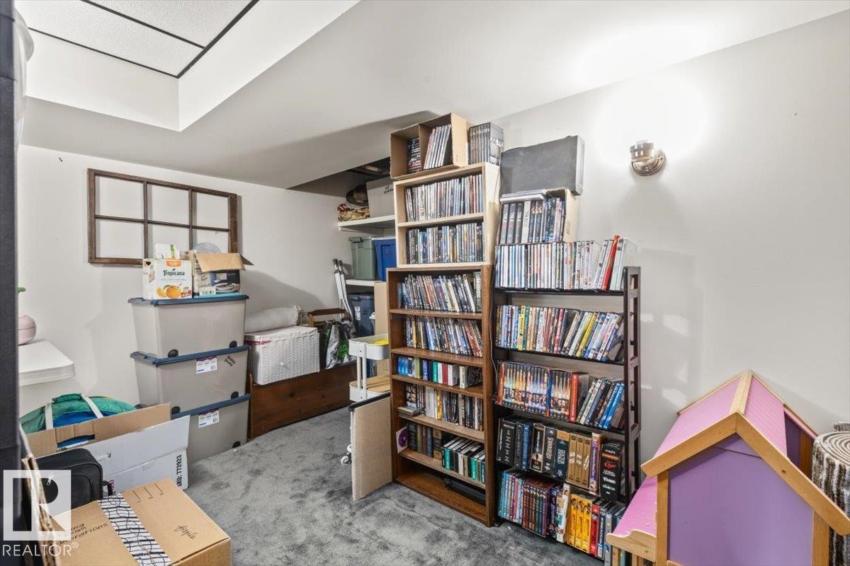 2446 78 Street, Edmonton, AB - Indoor Photo Showing Other Room