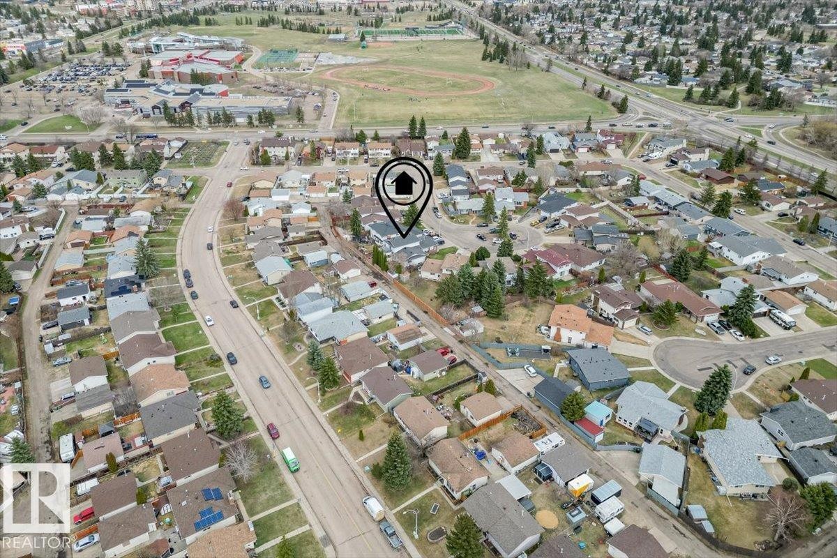 2446 78 Street, Edmonton, AB -