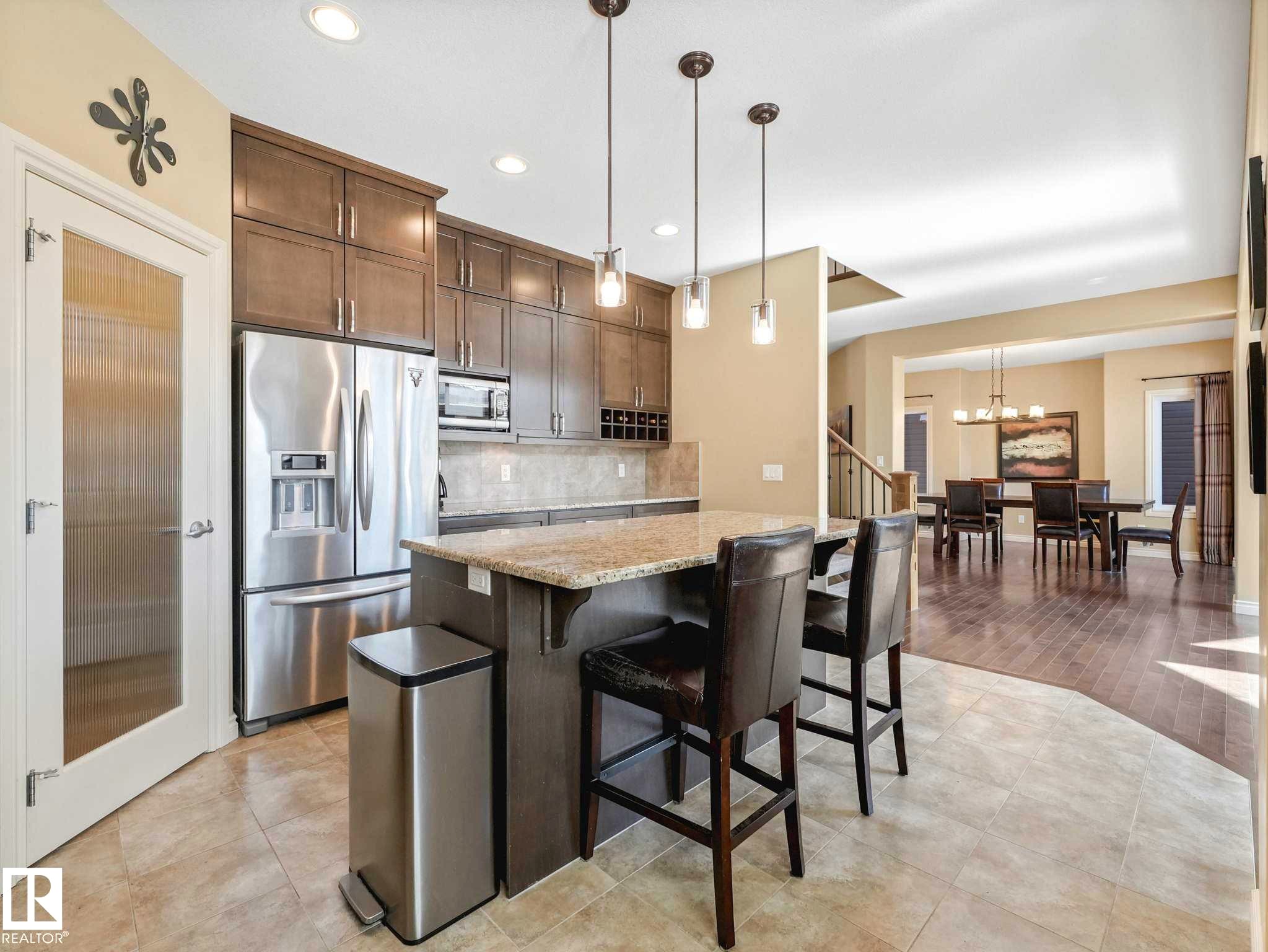 3441 West Landing, Edmonton, AB - Indoor Photo Showing Kitchen With Upgraded Kitchen