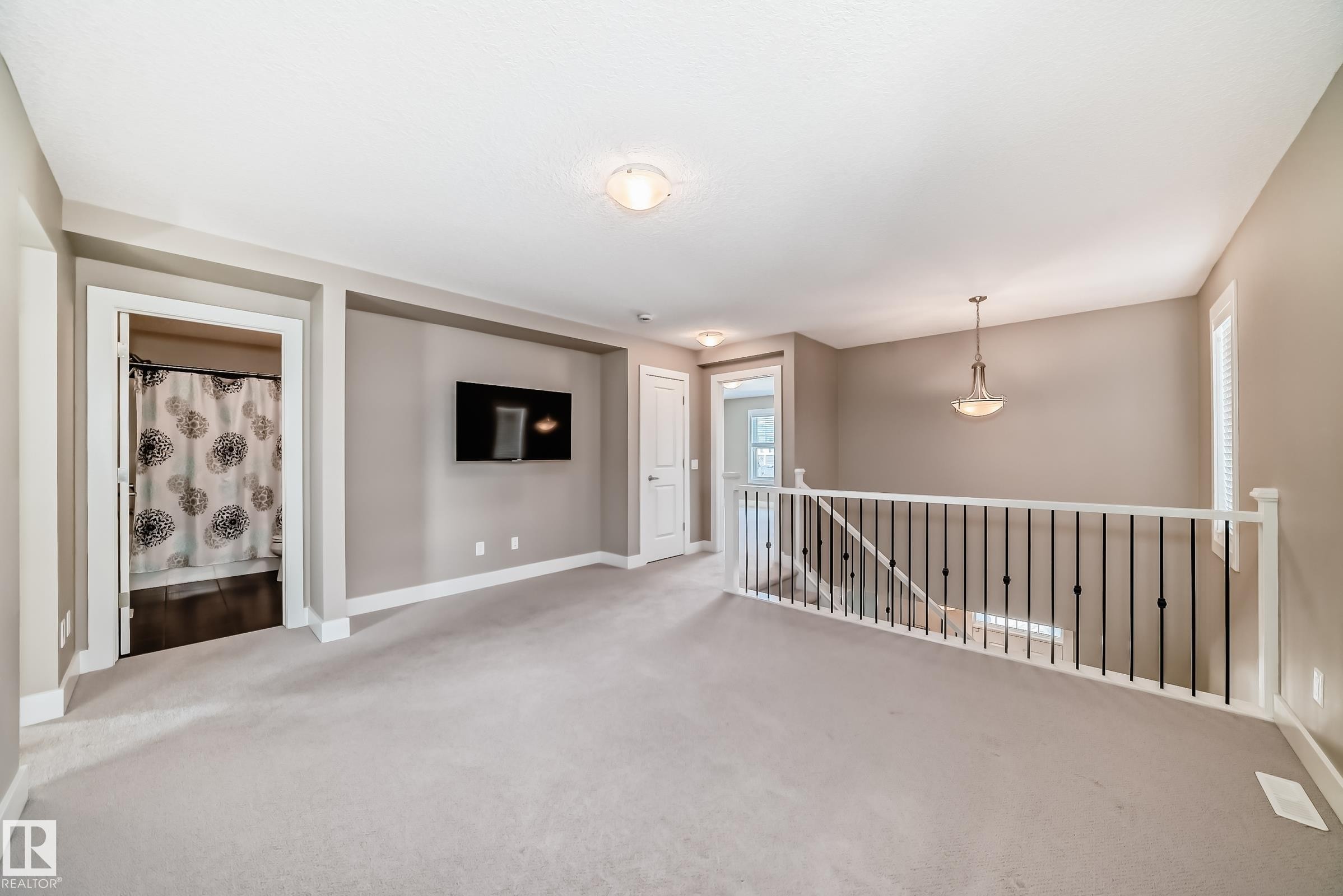 7293 Morgan Road, Edmonton, AB - Indoor Photo Showing Other Room