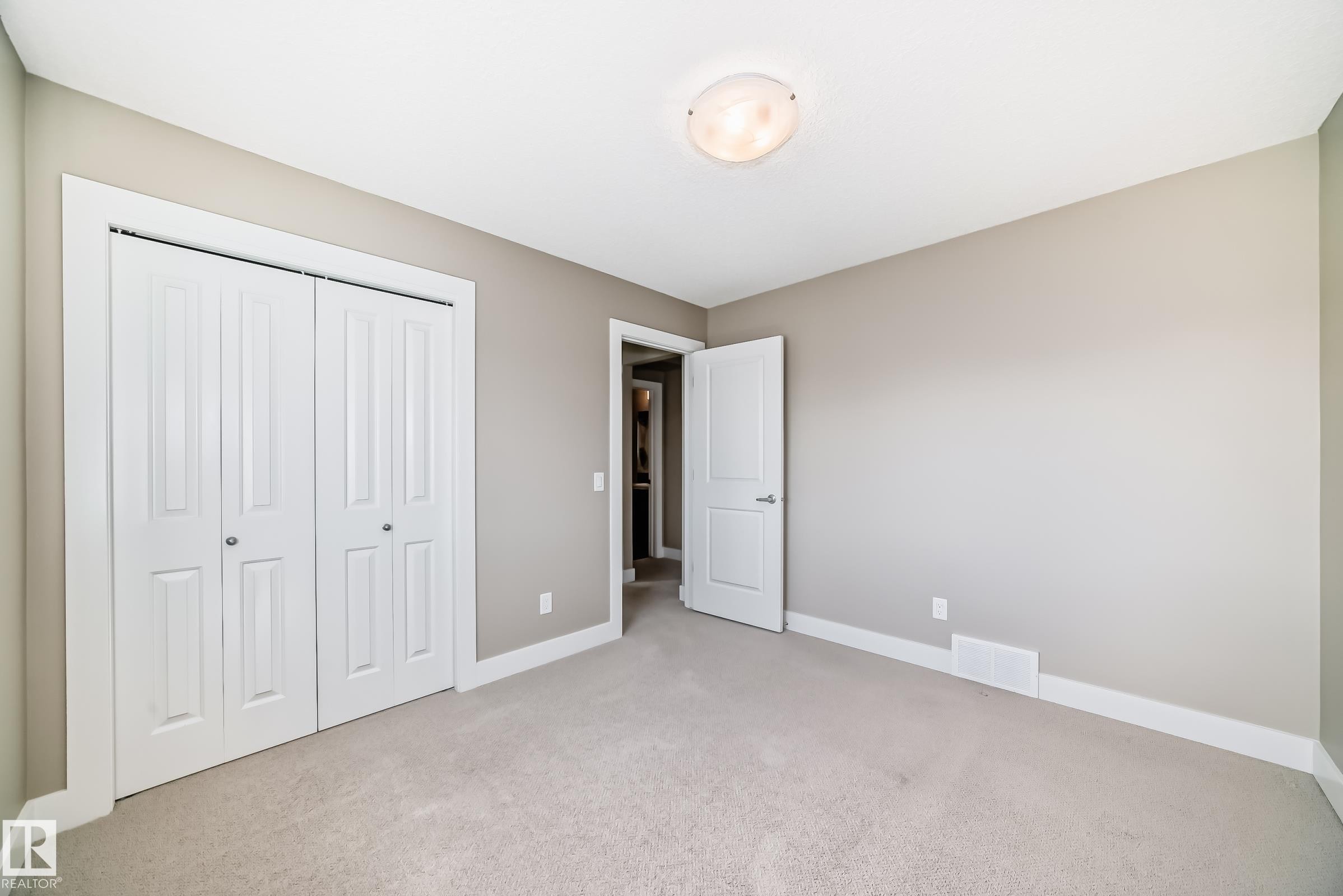 7293 Morgan Road, Edmonton, AB - Indoor