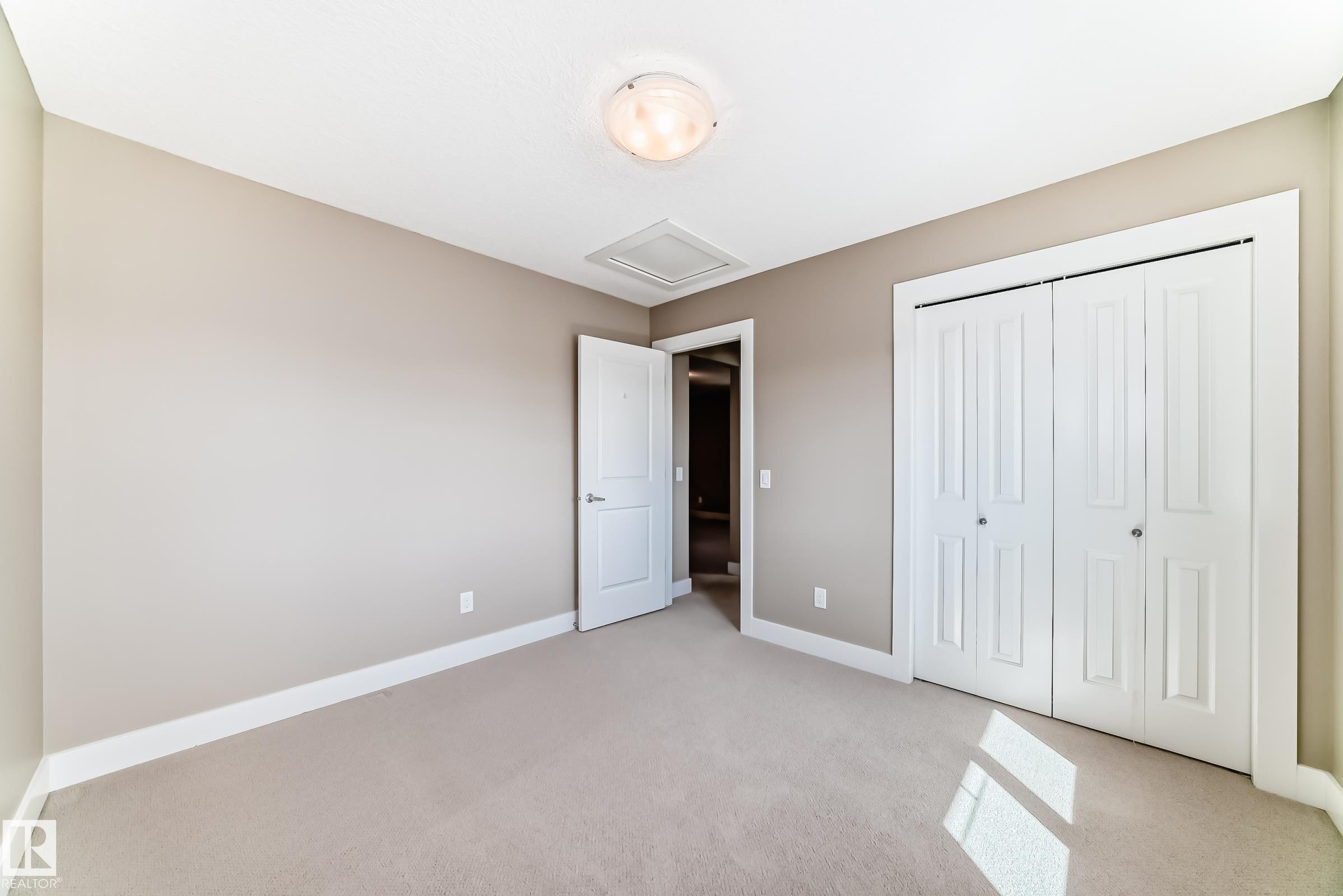 7293 Morgan Road, Edmonton, AB - Indoor Photo Showing Other Room