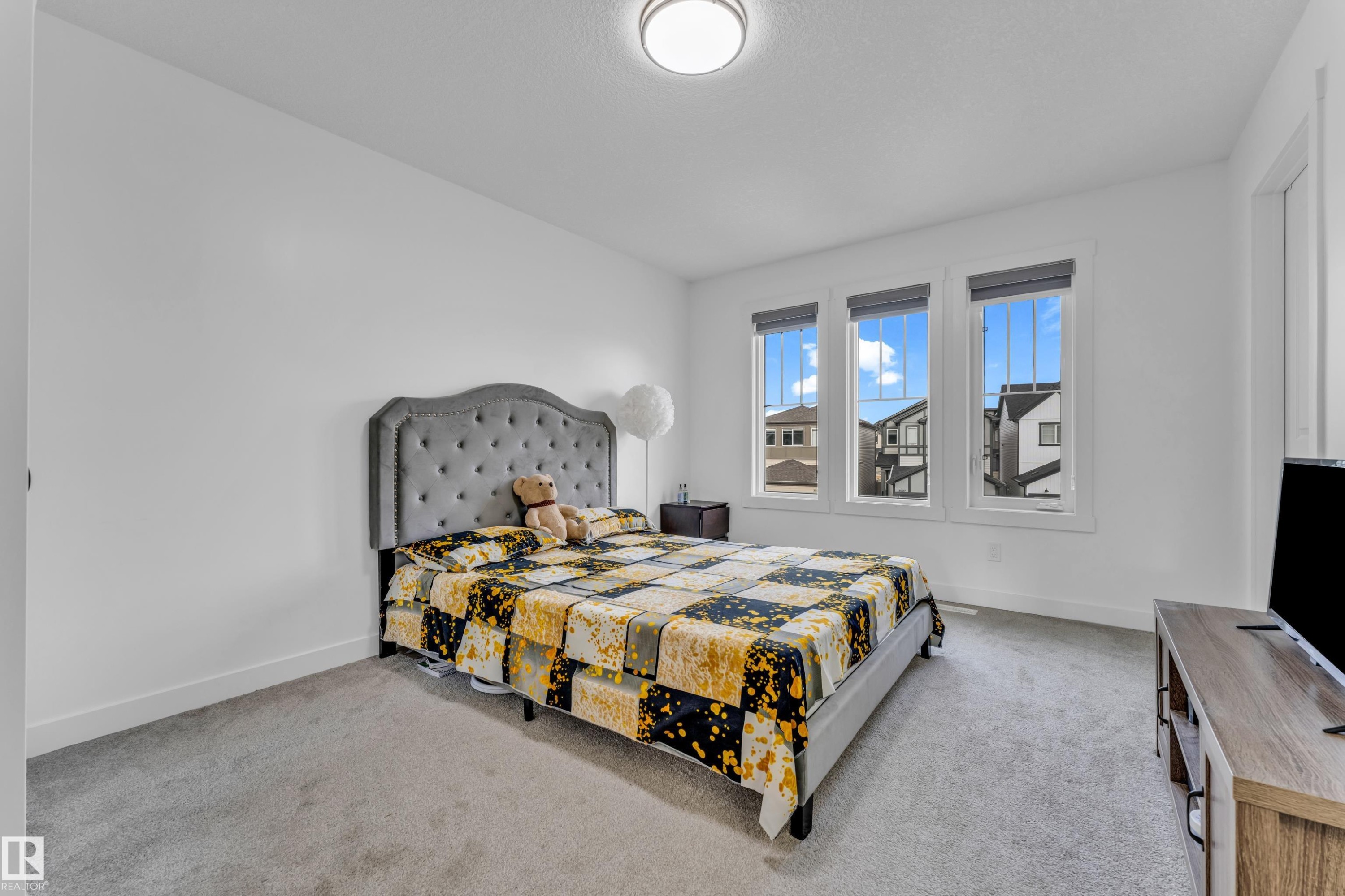 3016 4 Street, Edmonton, AB - Indoor Photo Showing Bedroom