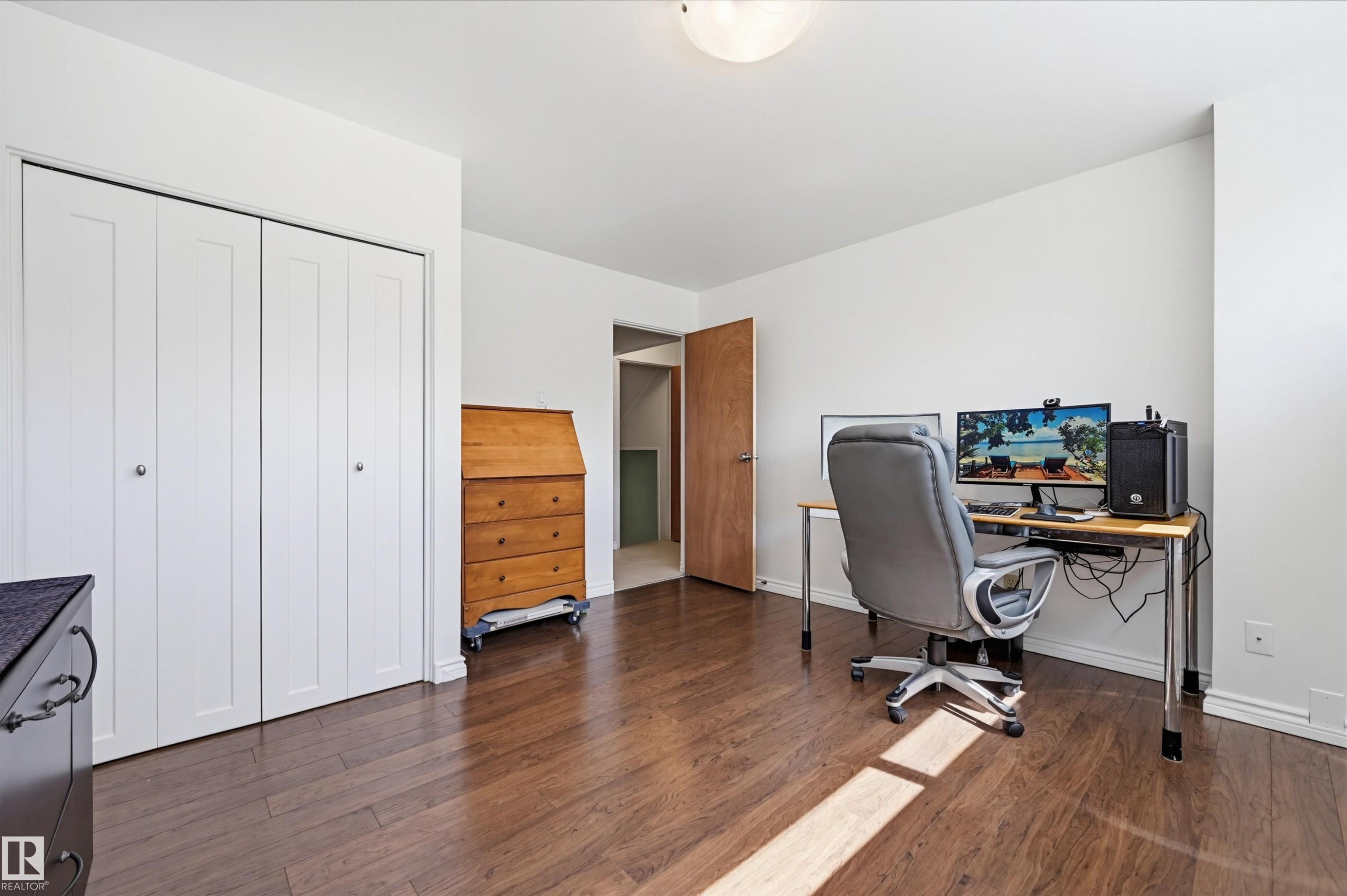 14521 85 Avenue, Edmonton, AB - Indoor Photo Showing Office