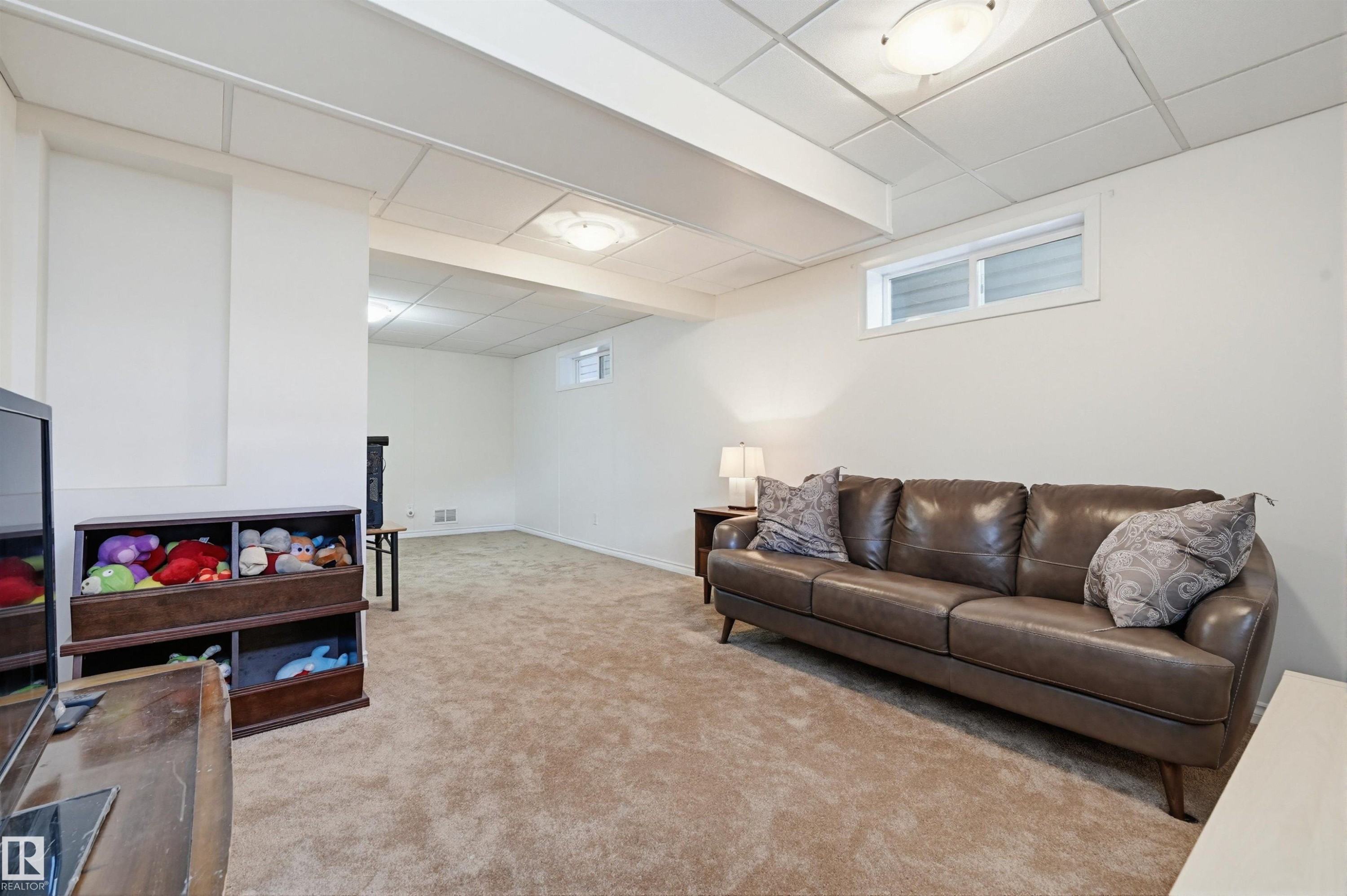 14521 85 Avenue, Edmonton, AB - Indoor Photo Showing Other Room