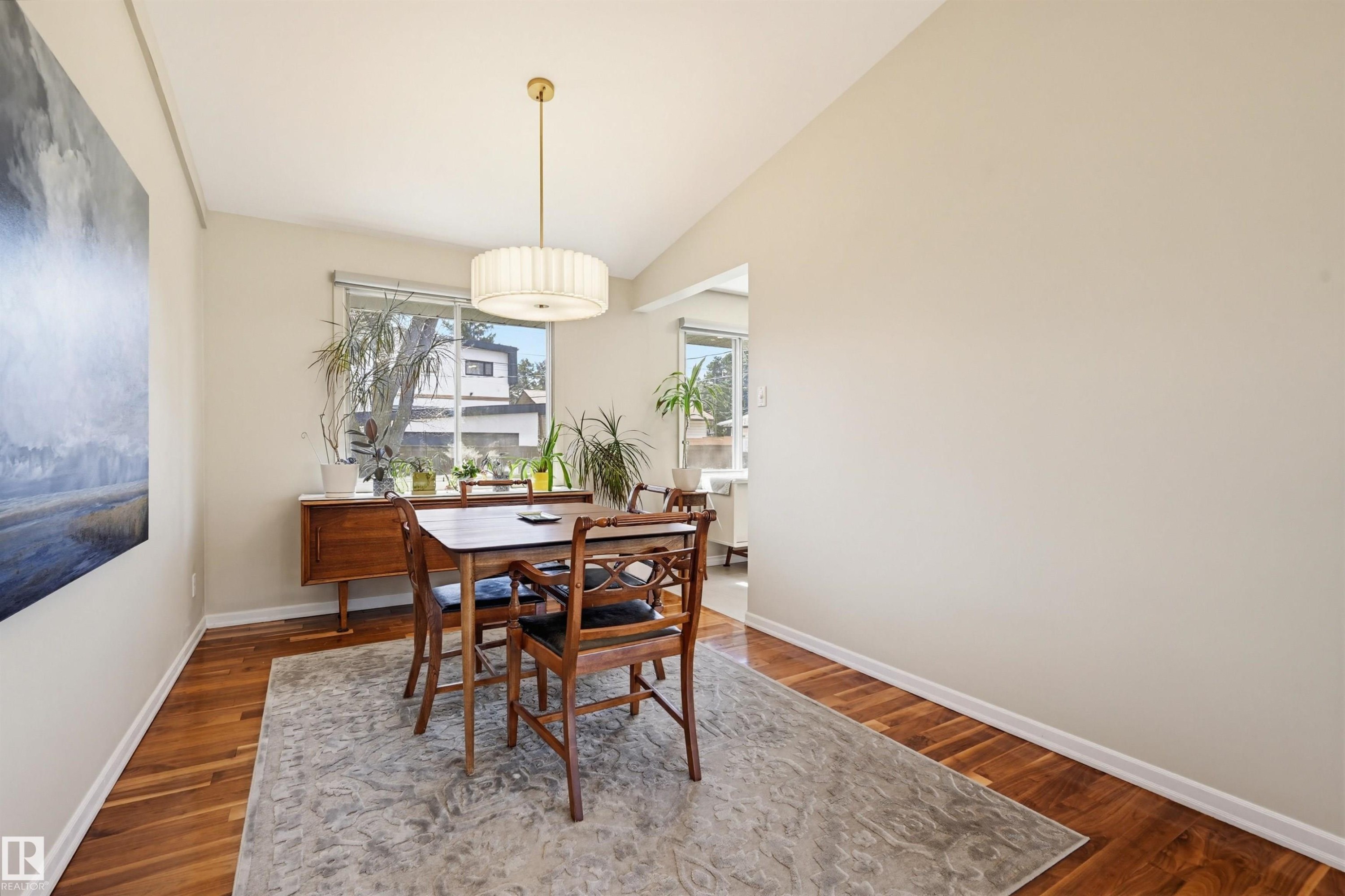 14521 85 Avenue, Edmonton, AB - Indoor Photo Showing Dining Room