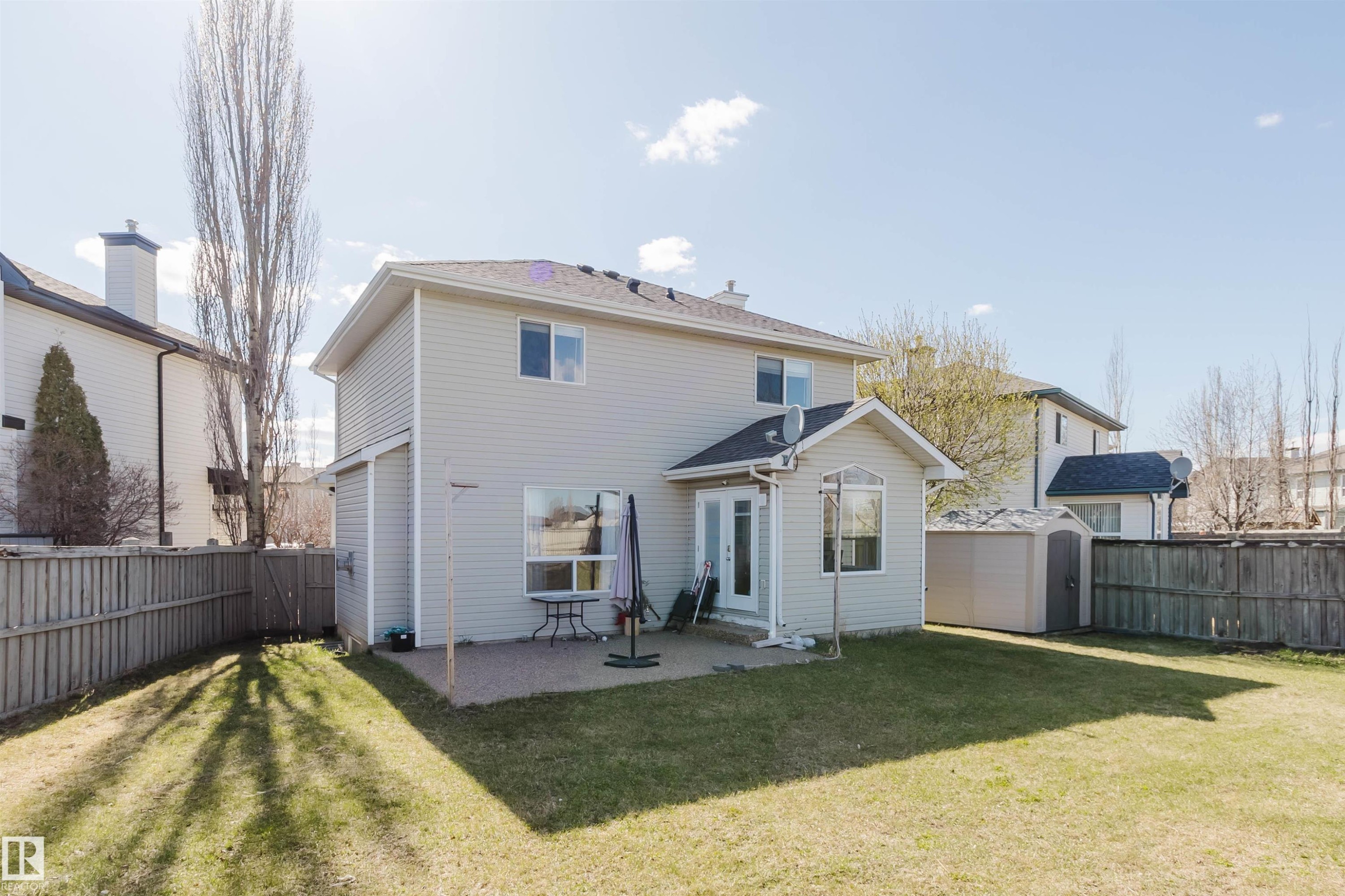 3534 Mclean Crescent, Edmonton, AB - Outdoor
