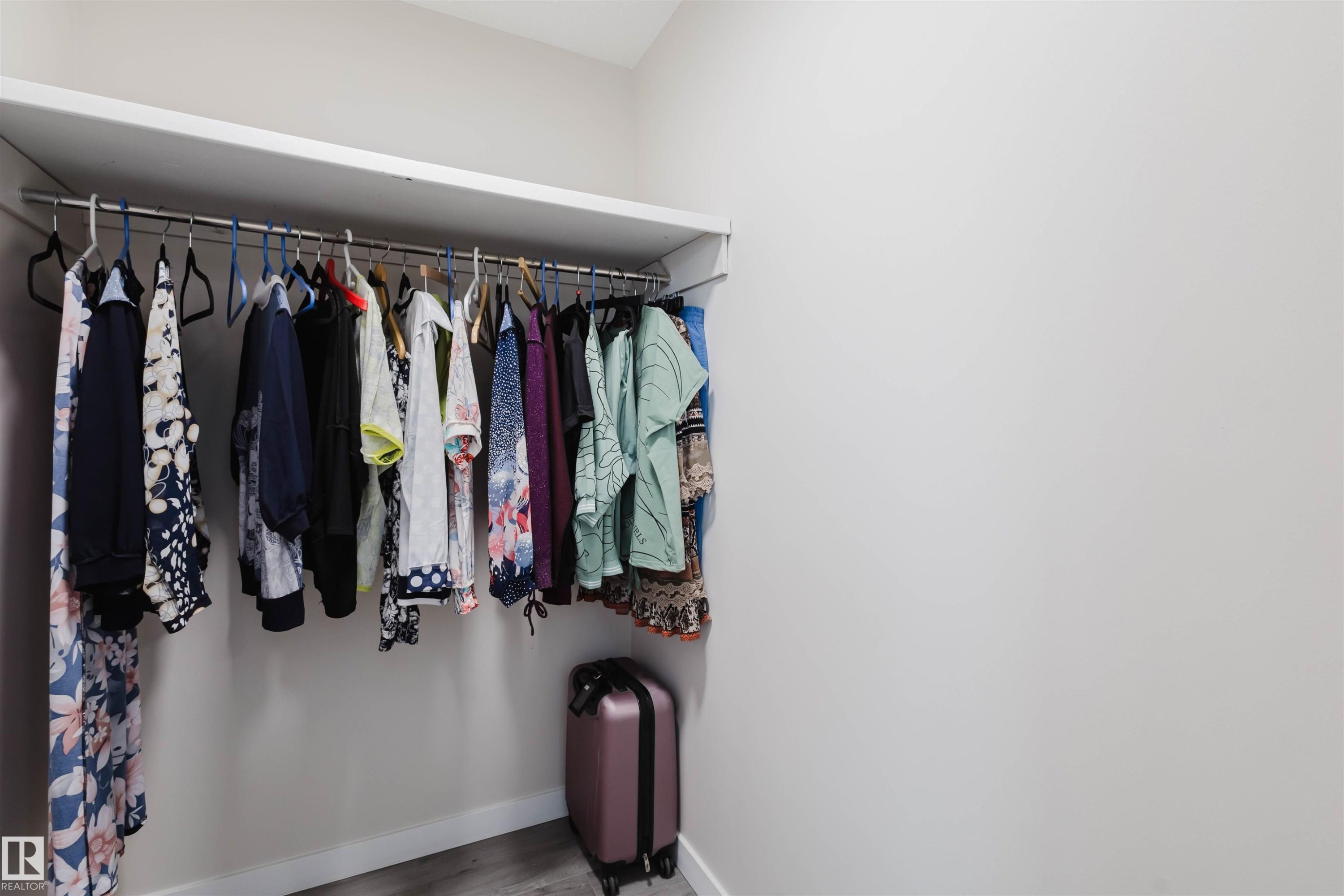 10423 35 Avenue, Edmonton, AB - Indoor With Storage