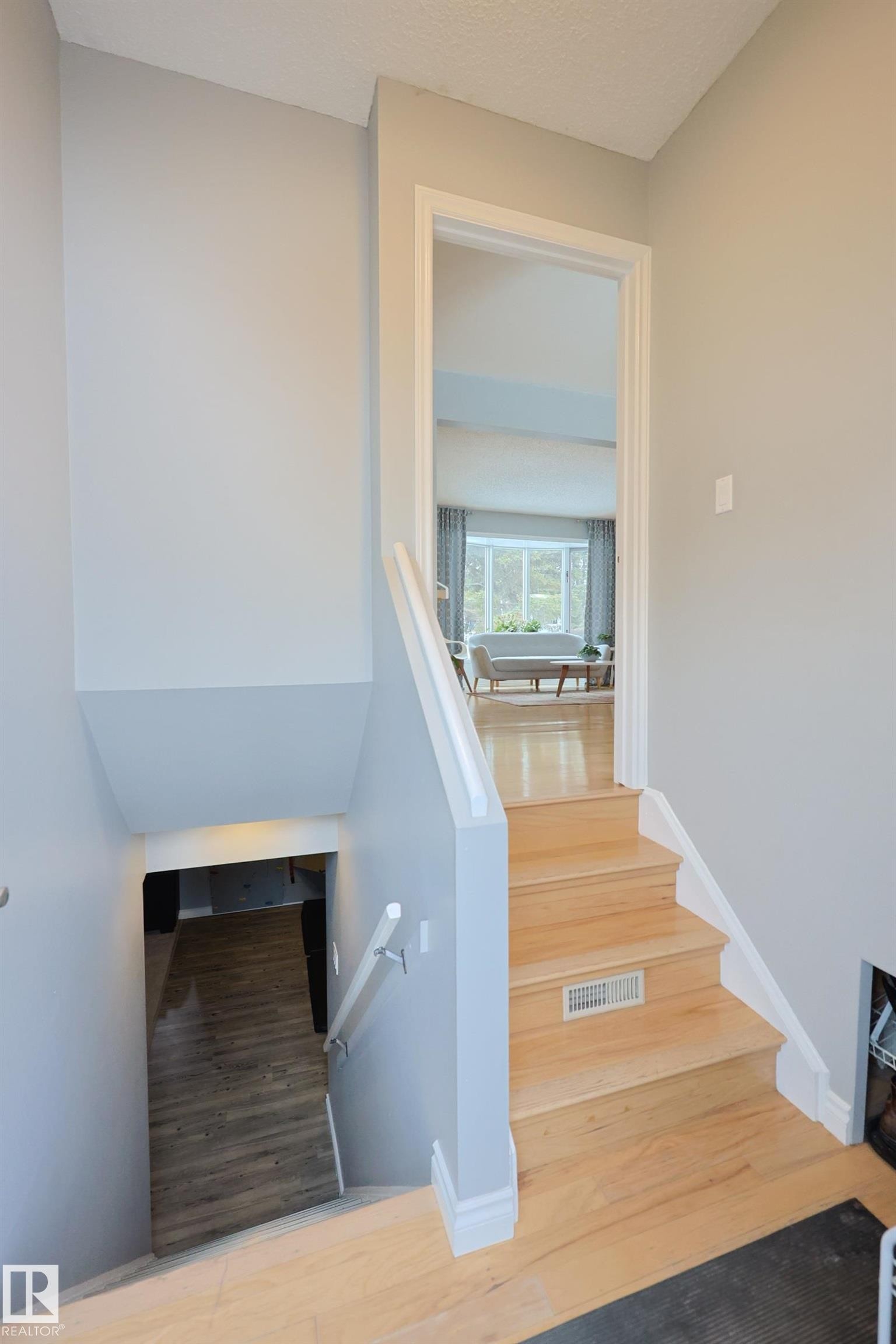 43 Brampton Street, Spruce Grove, AB - Indoor Photo Showing Other Room