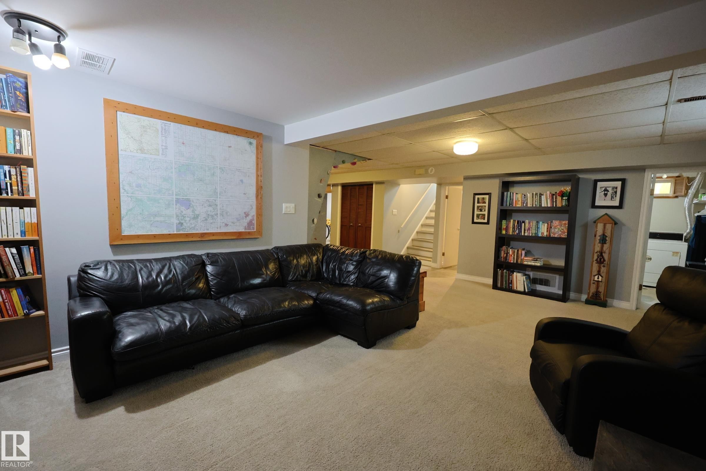 43 Brampton Street, Spruce Grove, AB - Indoor