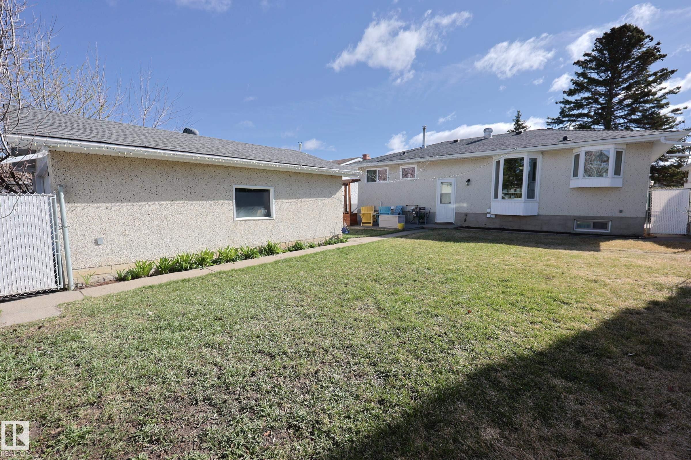 43 Brampton Street, Spruce Grove, AB - Outdoor