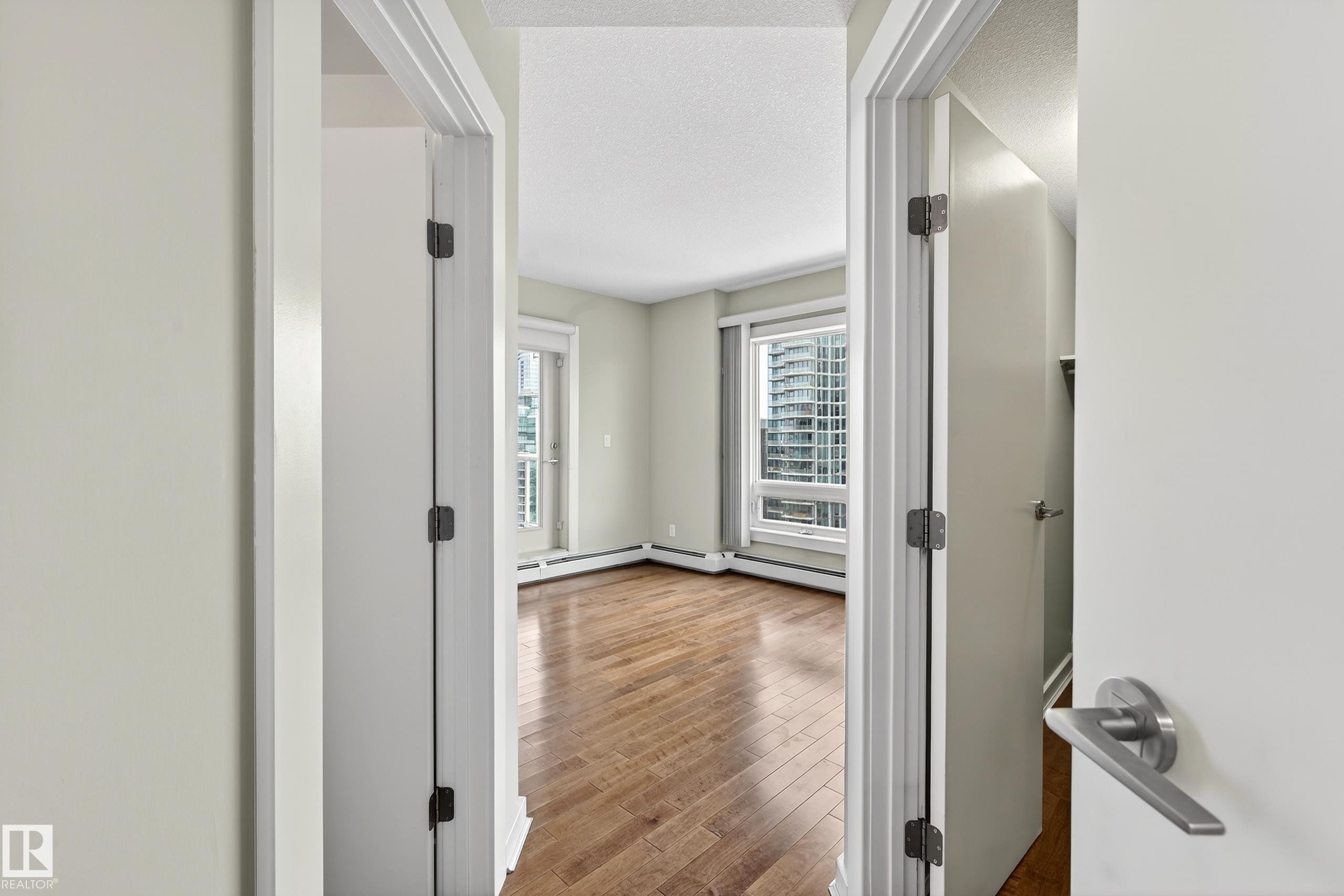 3002 10152 104 Street, Edmonton, AB - Indoor Photo Showing Other Room
