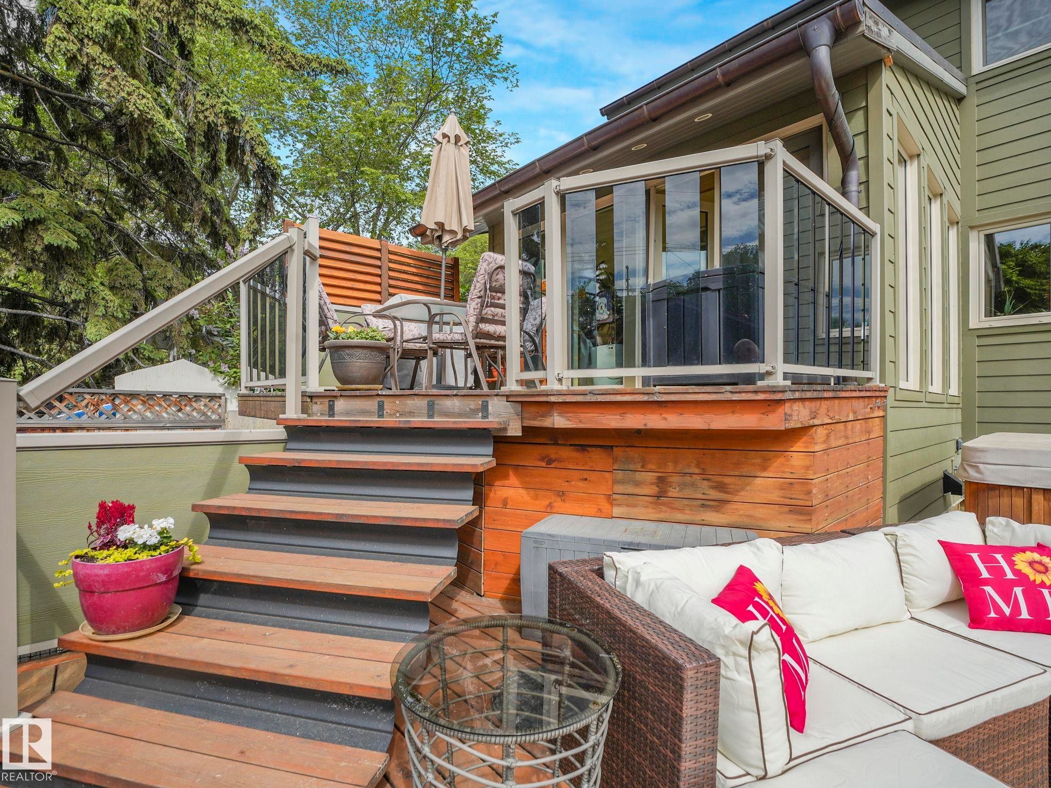 10961 75 Avenue, Edmonton, AB - Outdoor With Deck Patio Veranda With Exterior
