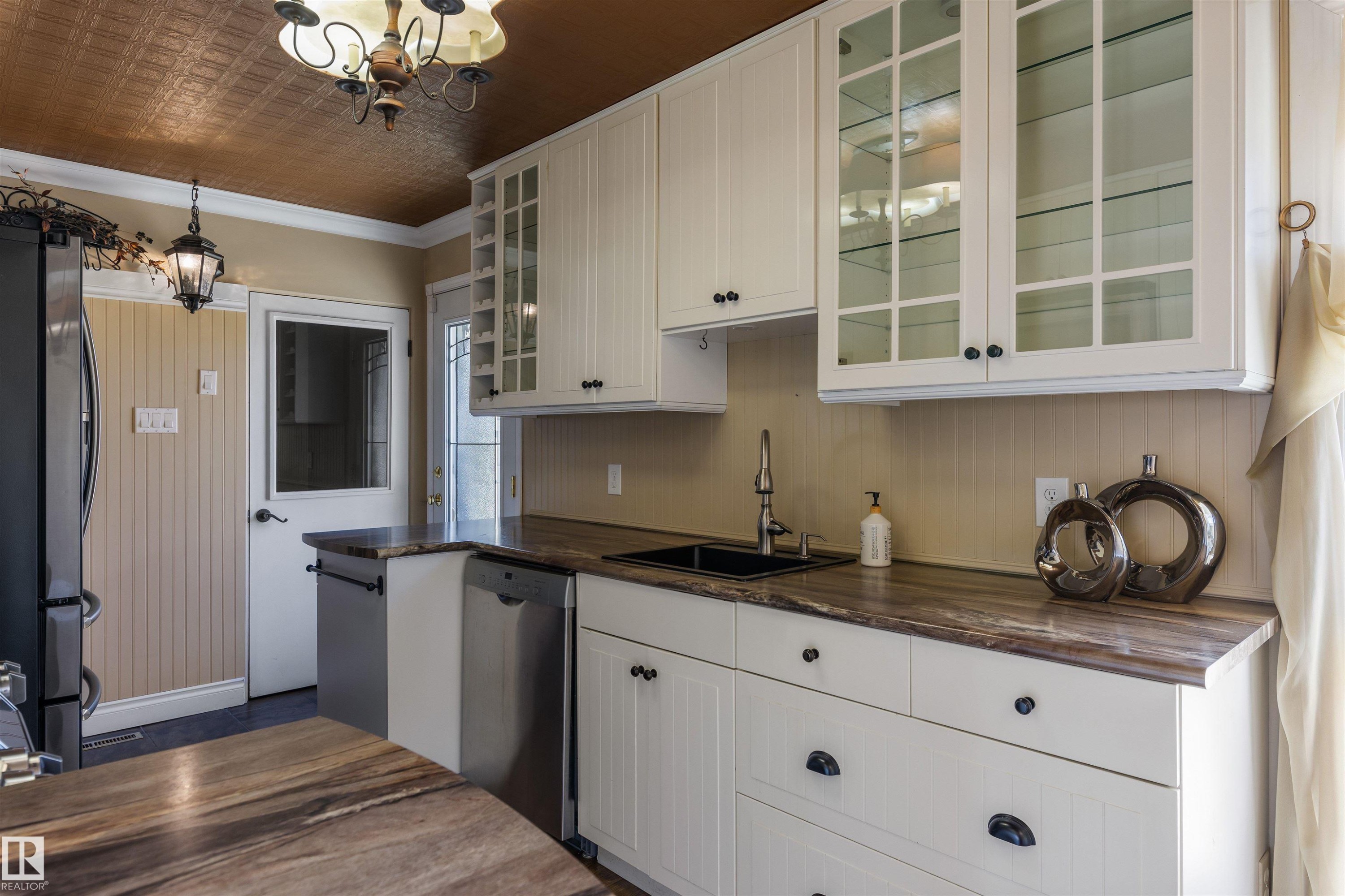 5 Greenview Crescent, St. Albert, AB