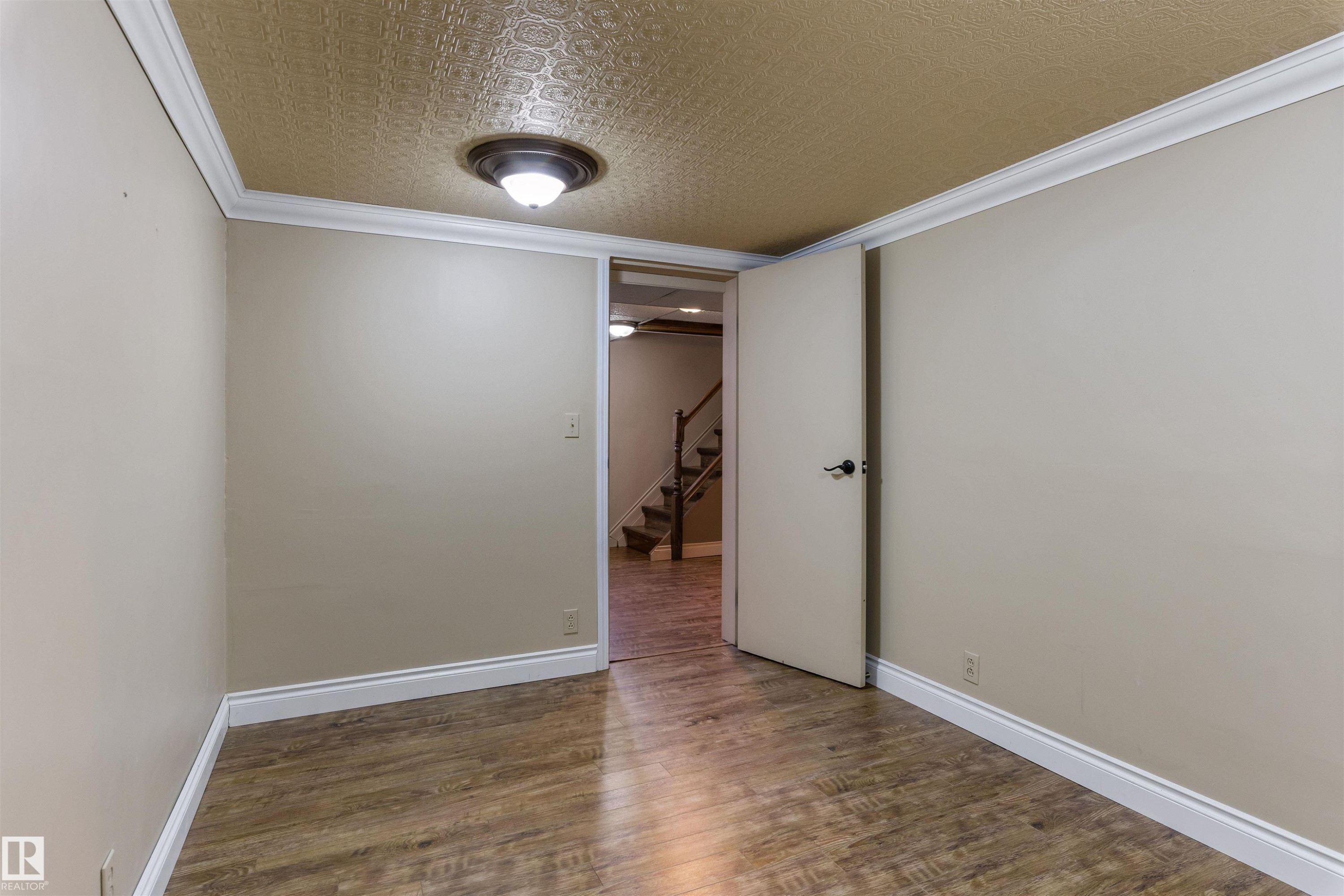 5 Greenview Crescent, St. Albert, AB