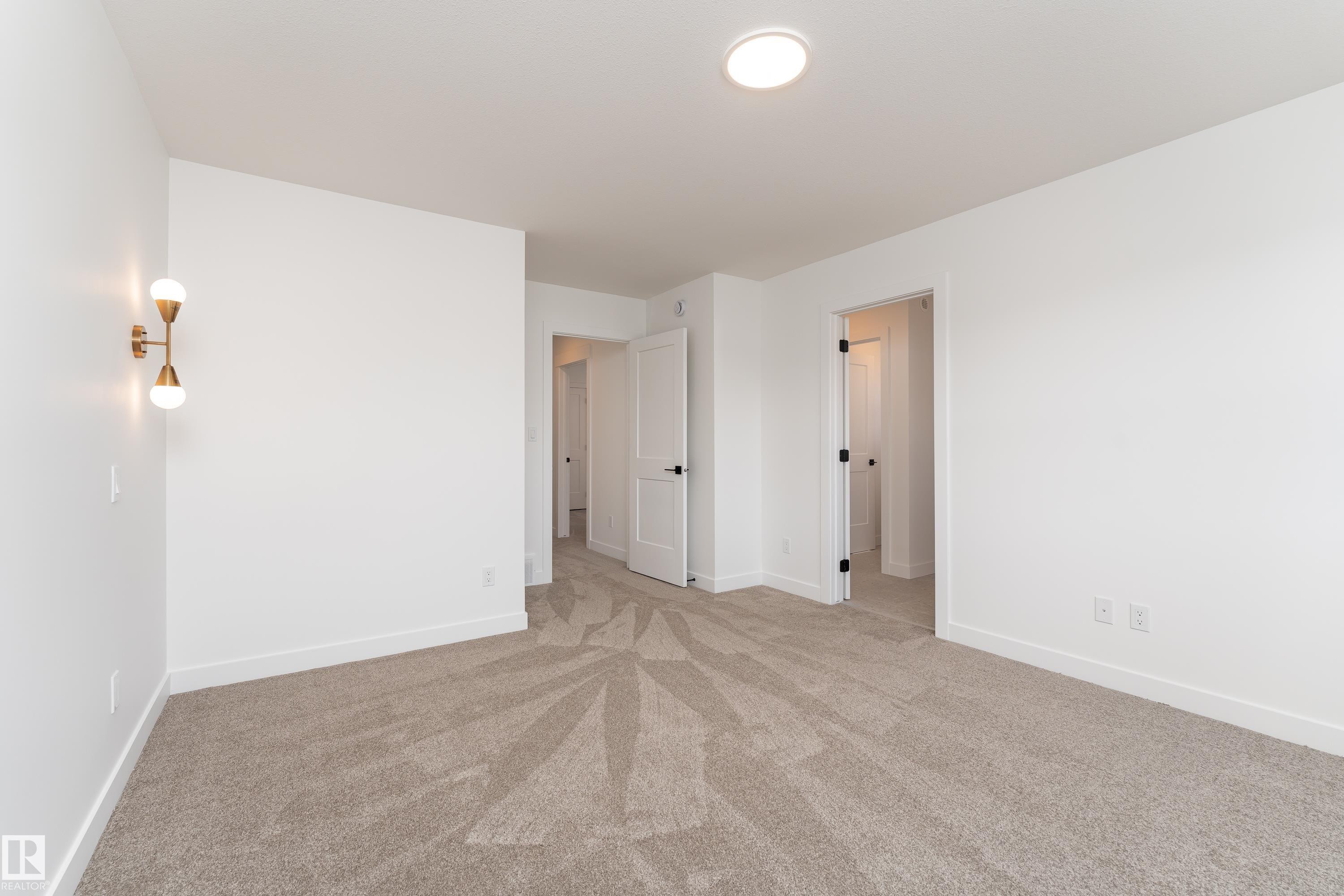 12 Gable Common, Spruce Grove, AB - Indoor Photo Showing Other Room