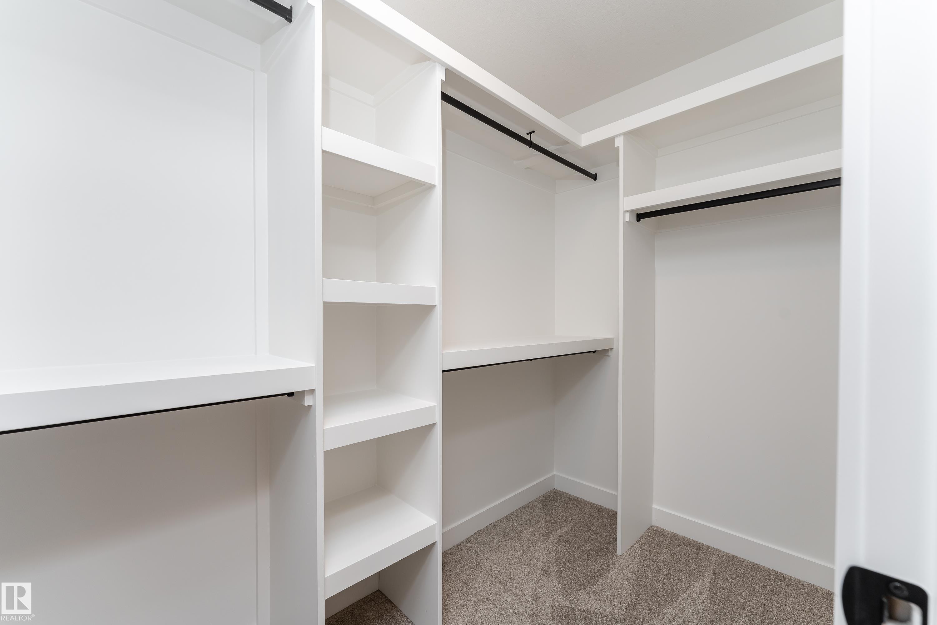 12 Gable Common, Spruce Grove, AB - Indoor With Storage